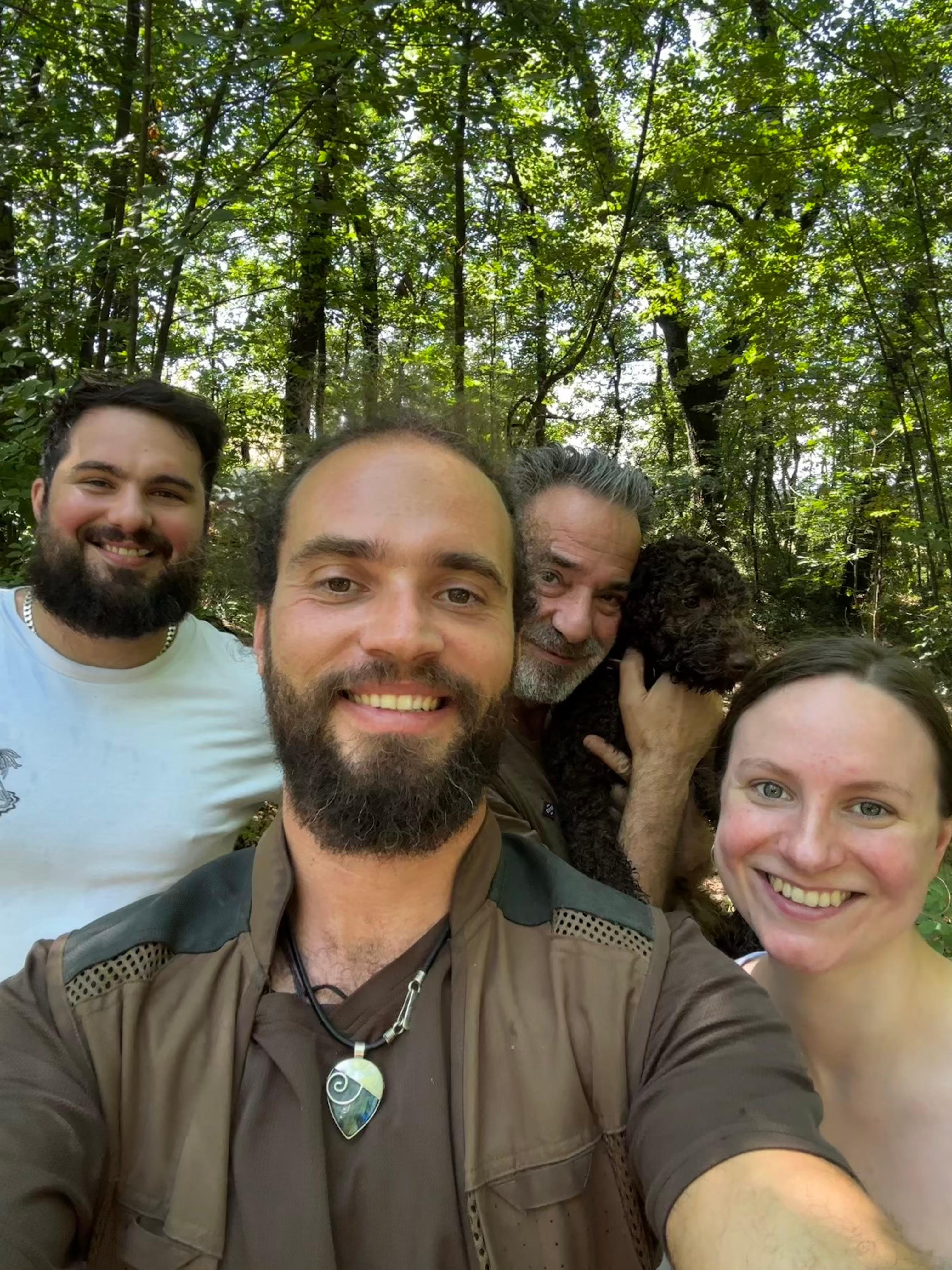 truffle hunting in Tuscany — photo 11