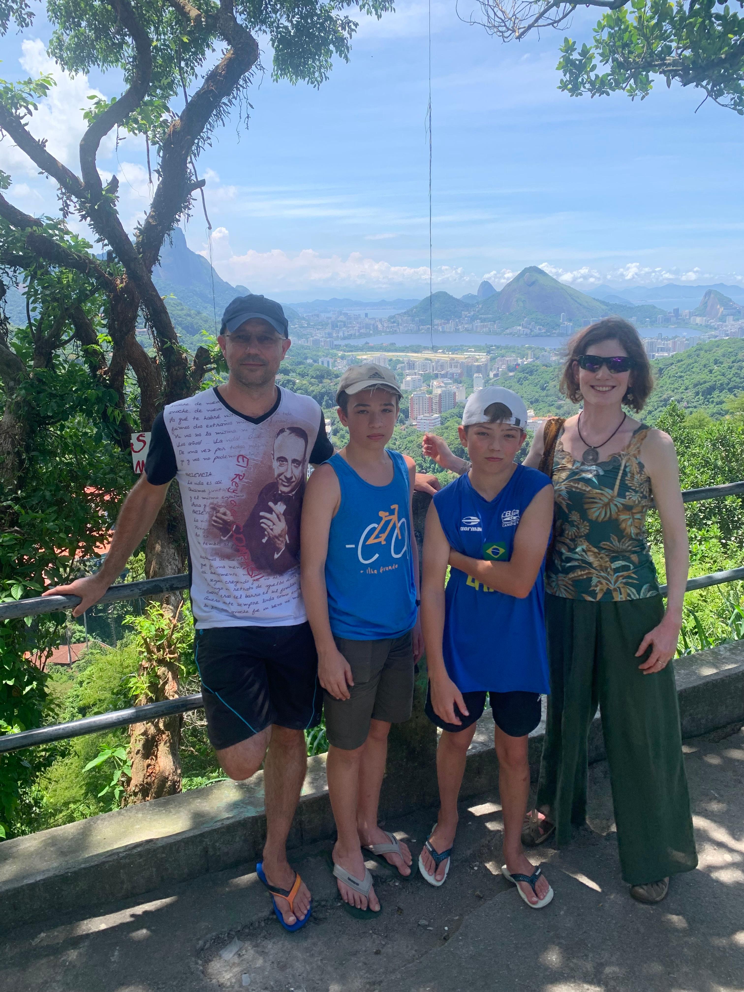 Rocinha Favela 3-Hour Walking Tour with a Local Guide