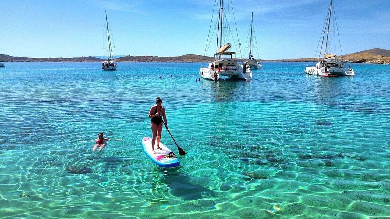 Mykonos Catamaran Cruise with Onboard Lunch and Drinks
