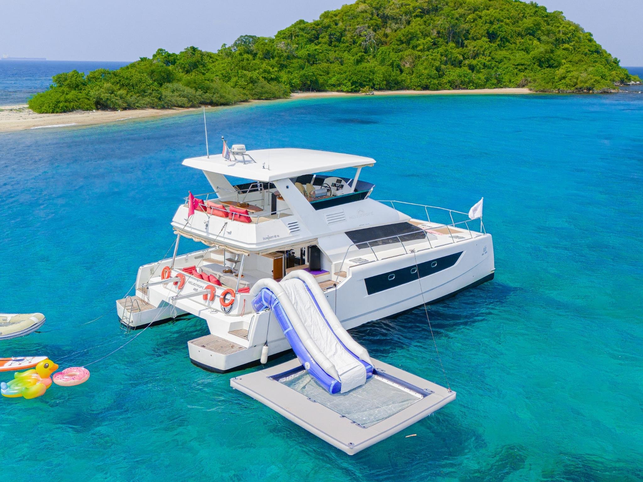 Private Yacht Charter to Koh Khram or Monkey Island