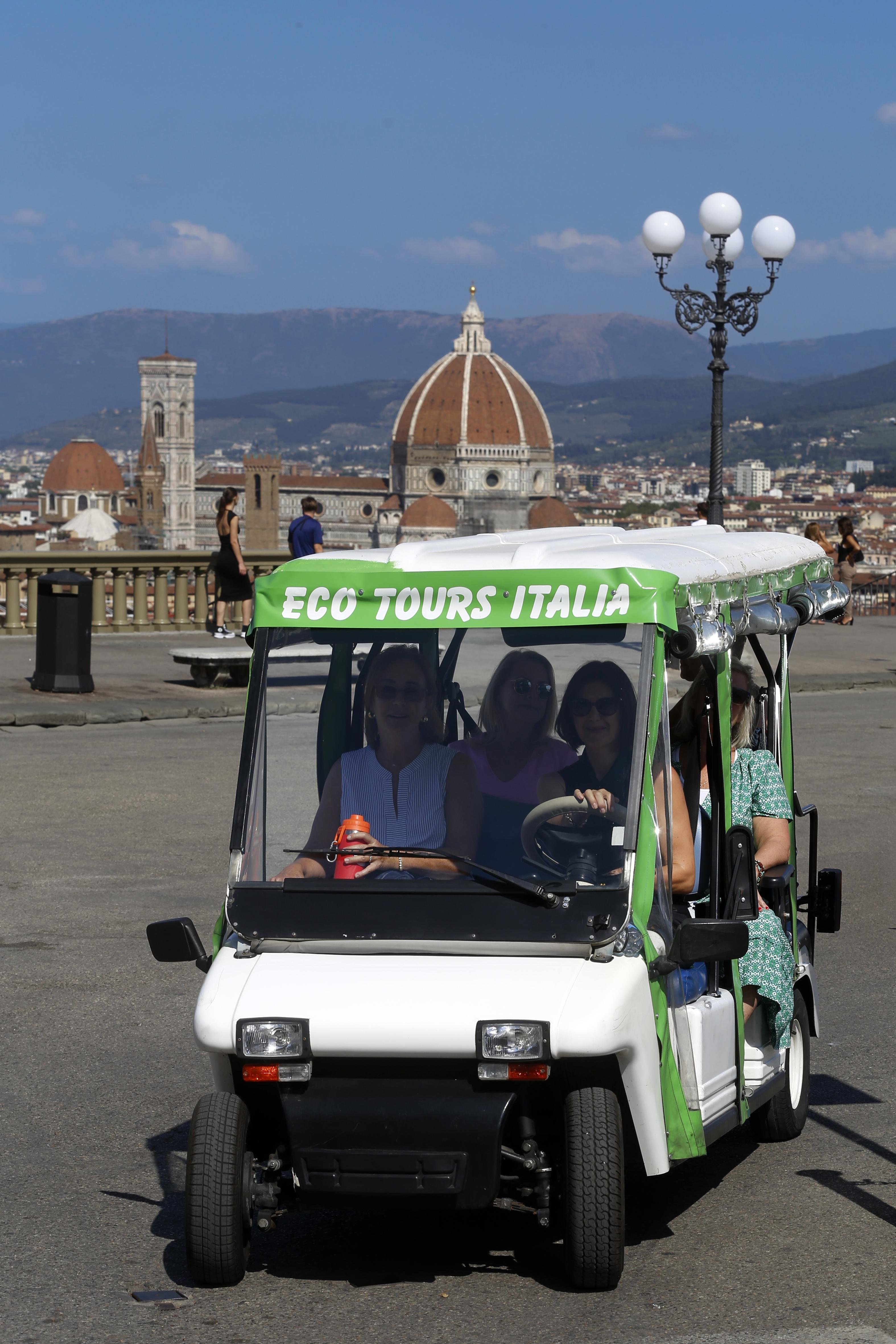 Golf Cart Tour of Florence Michelangelo & Panoramic Hills