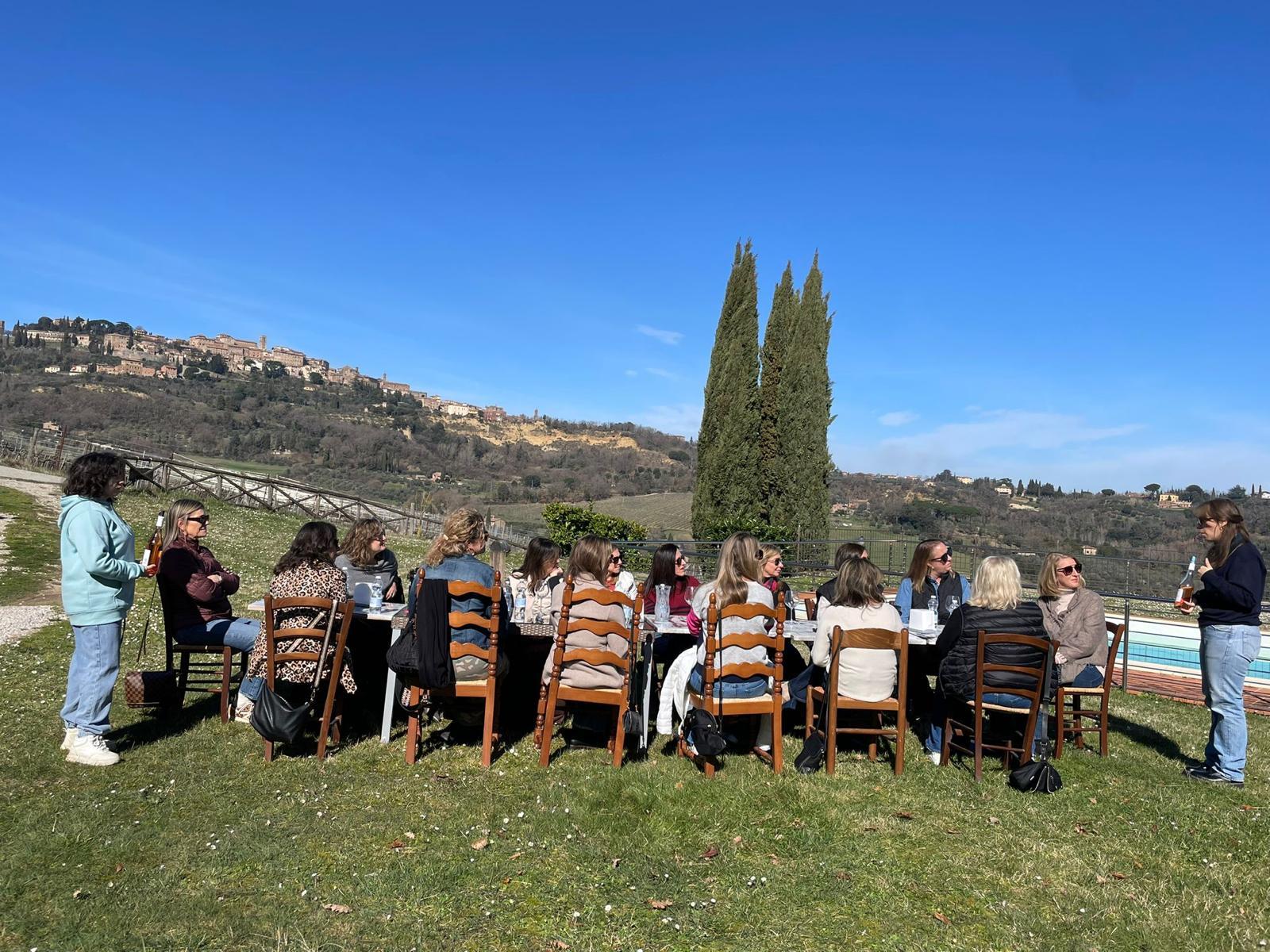 Montepulciano Organic Winery Tour with Tasting & Tuscan Lunch