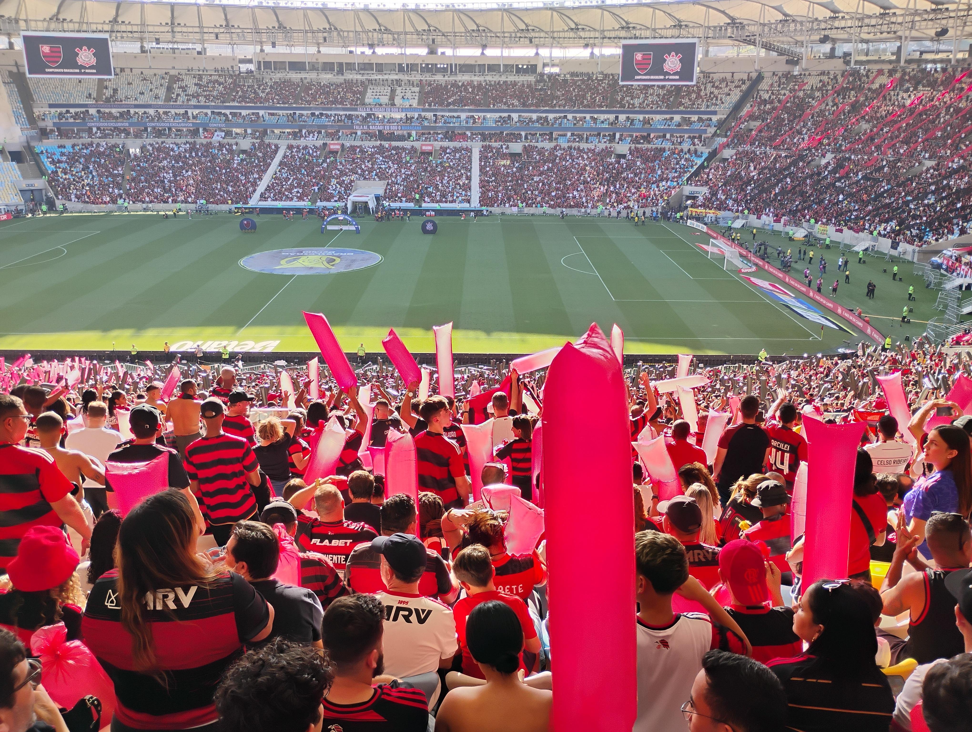 Rio de Janeiro: Live Football Match Experience at Maracanã Stadium