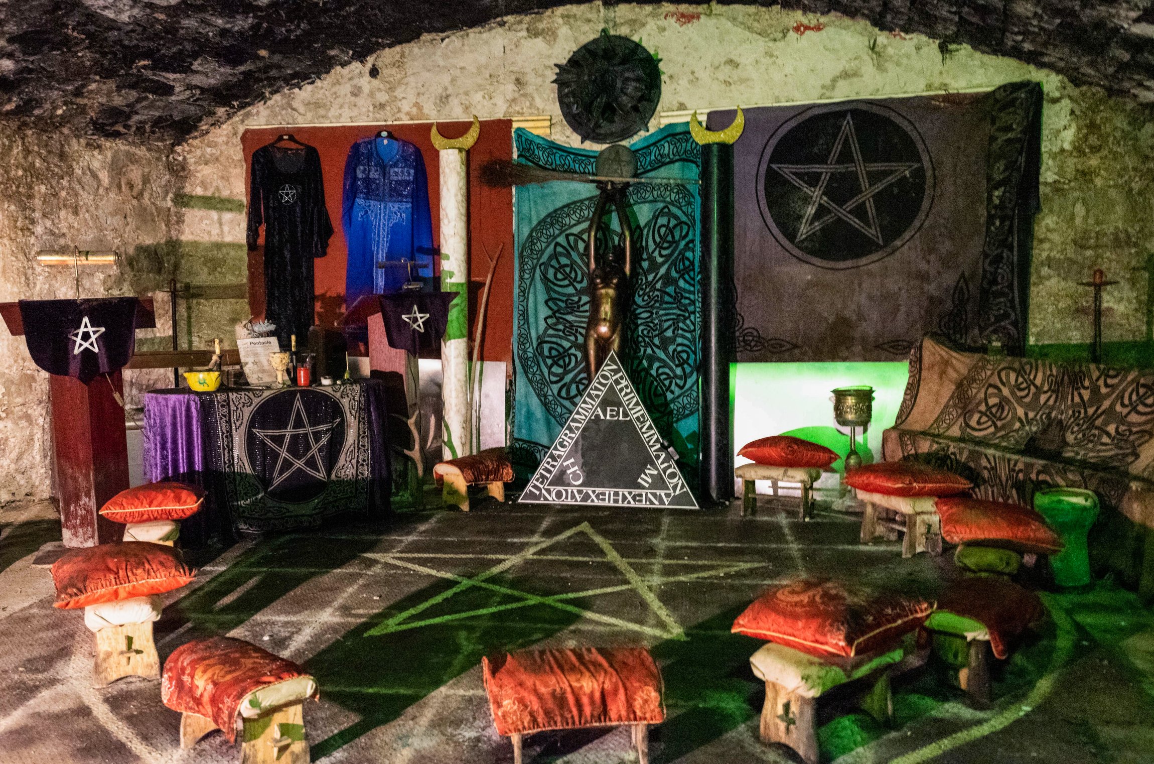 Edinburgh ghost tour — South Bridge Vaults and Greyfriars Kirkyard — image 13
