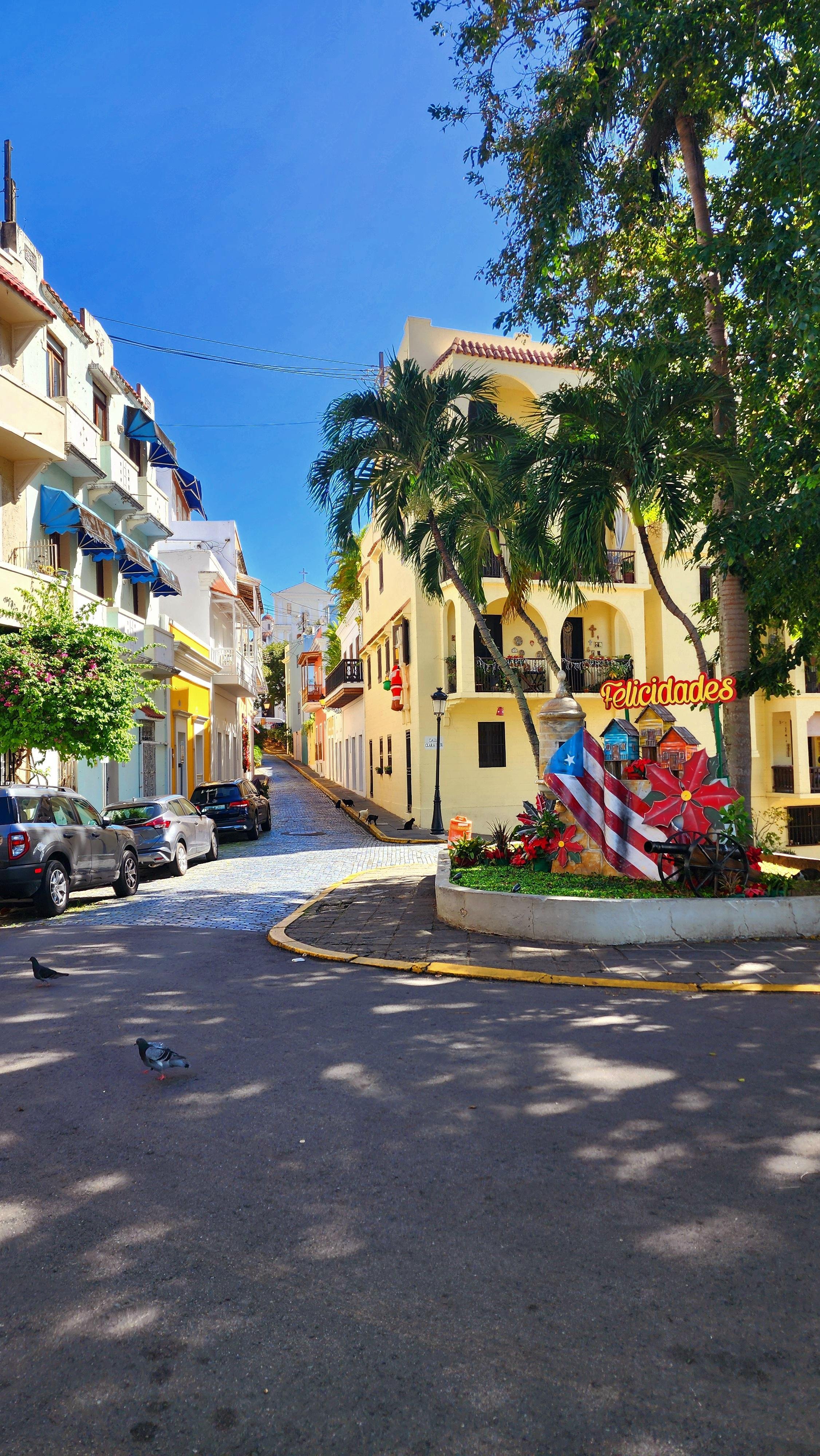 San Juan Guided City Explorer: History & Photo Stops