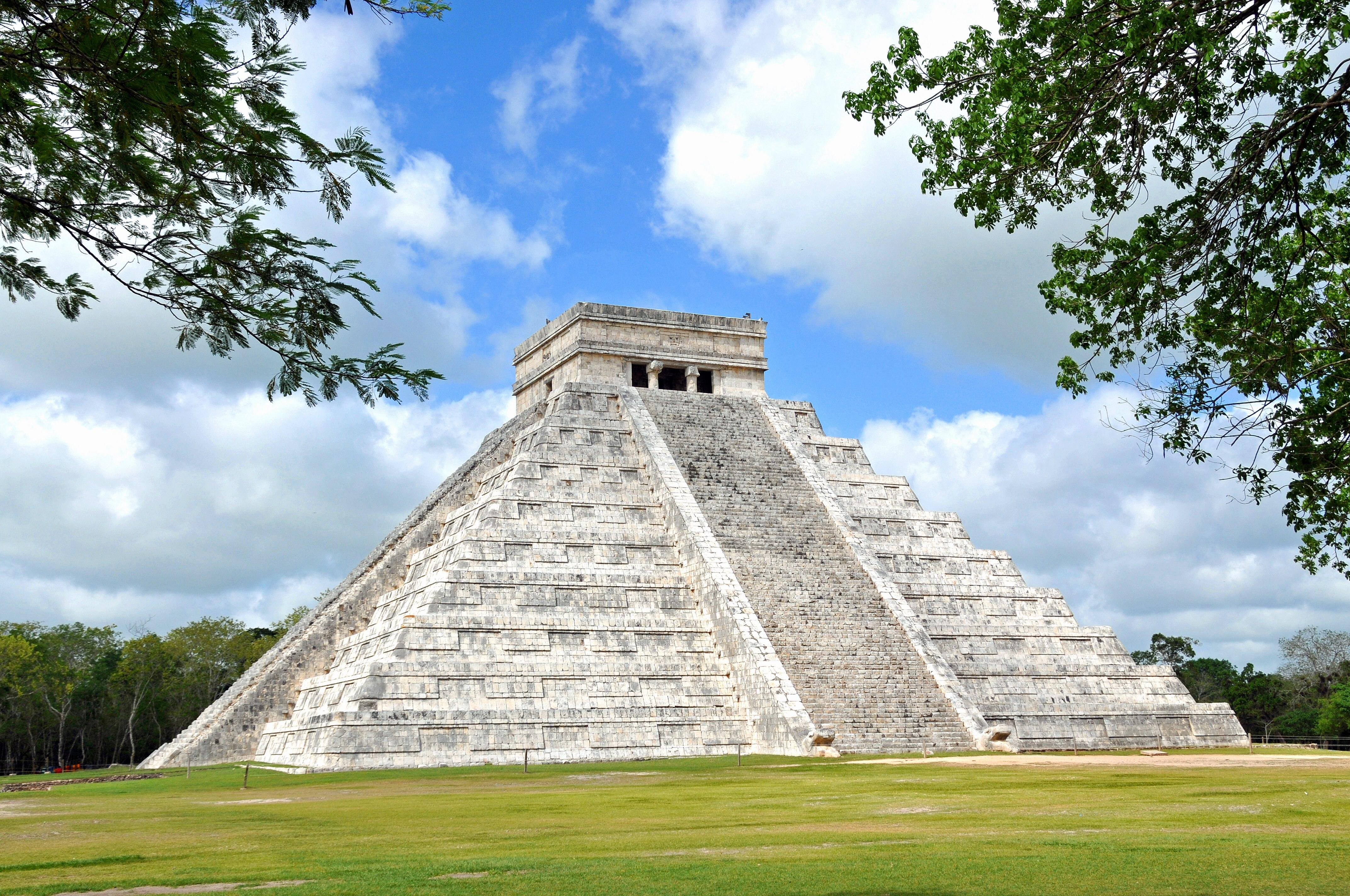 Early Access Chichen Itza Expedition from Cancun