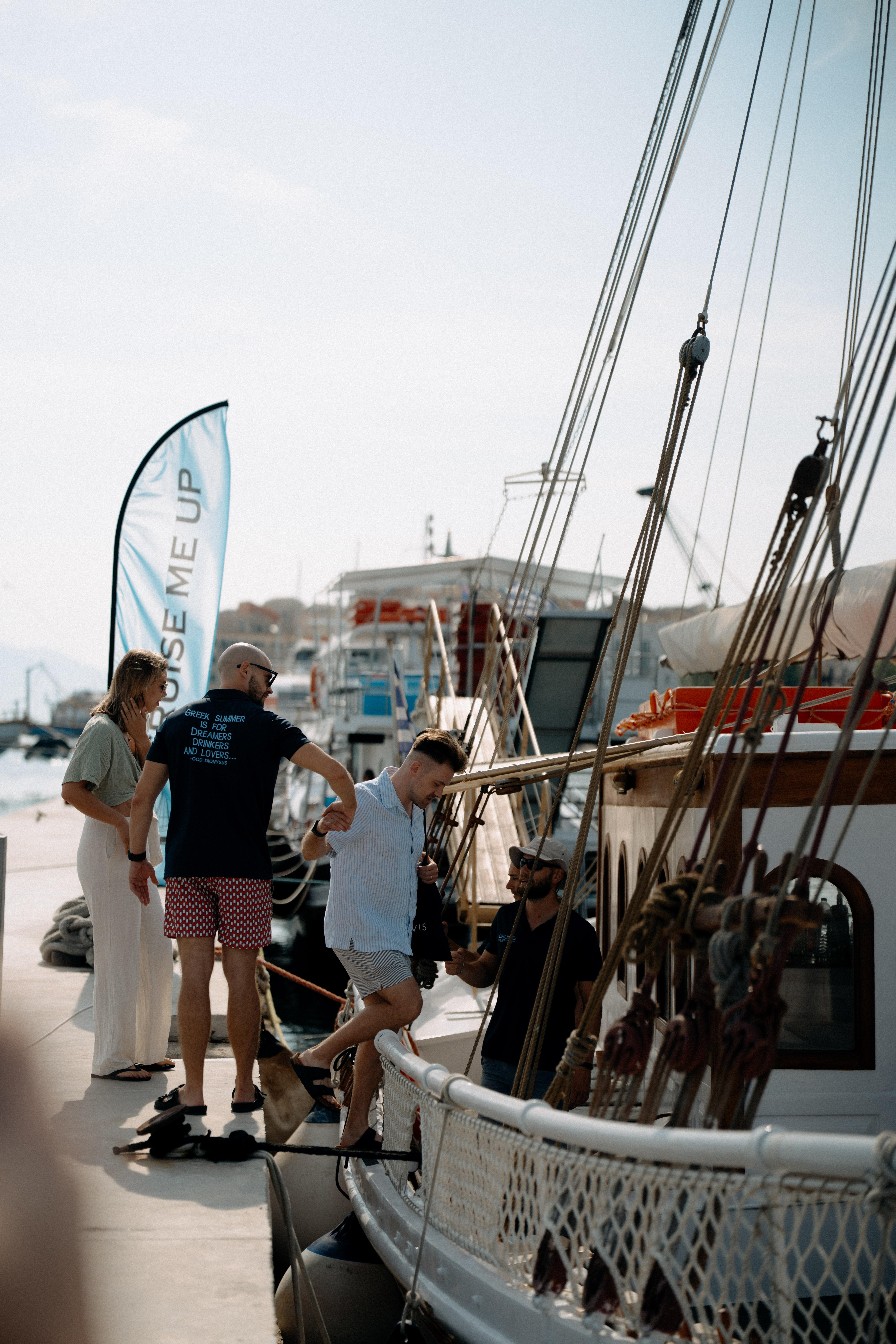 Corfu Town: Full-Day Cruise with Lunch, Drinks & Swim Stops