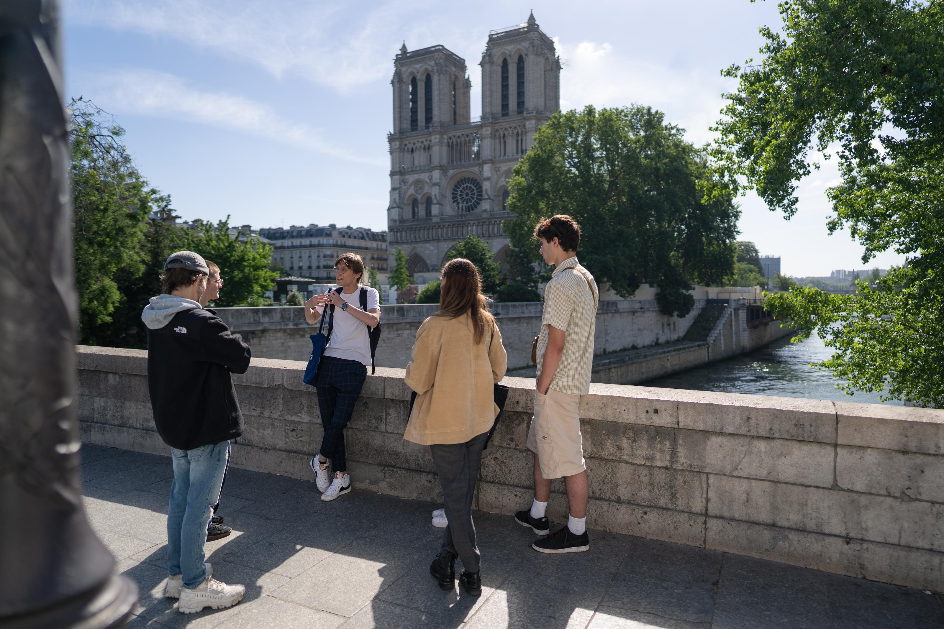 Notre Dame Cathedral Guided Walking Tour