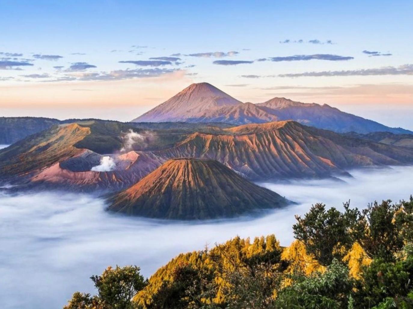 Bromo & Ijen Crater 3 Days 2 Nights from Surabaya