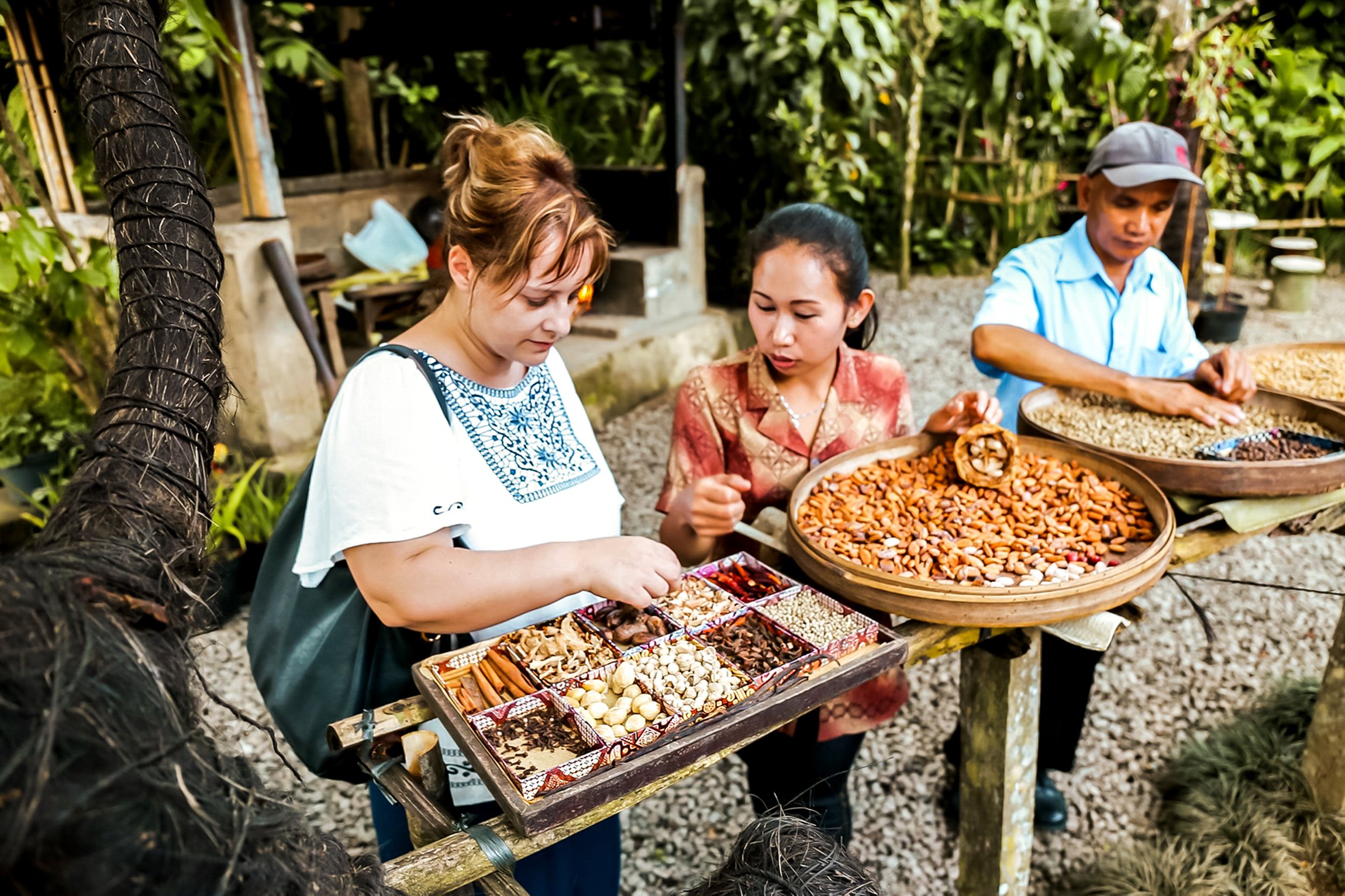 Bali Mount Batur Sunrise Trek & Hot Spring Soak