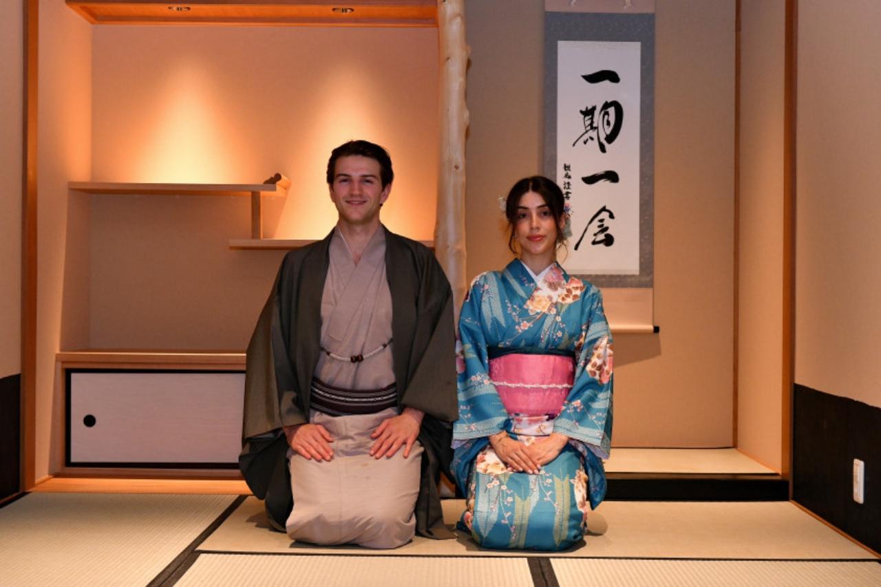Kyoto Kimono Tea Ceremony at Orizuruya Gion