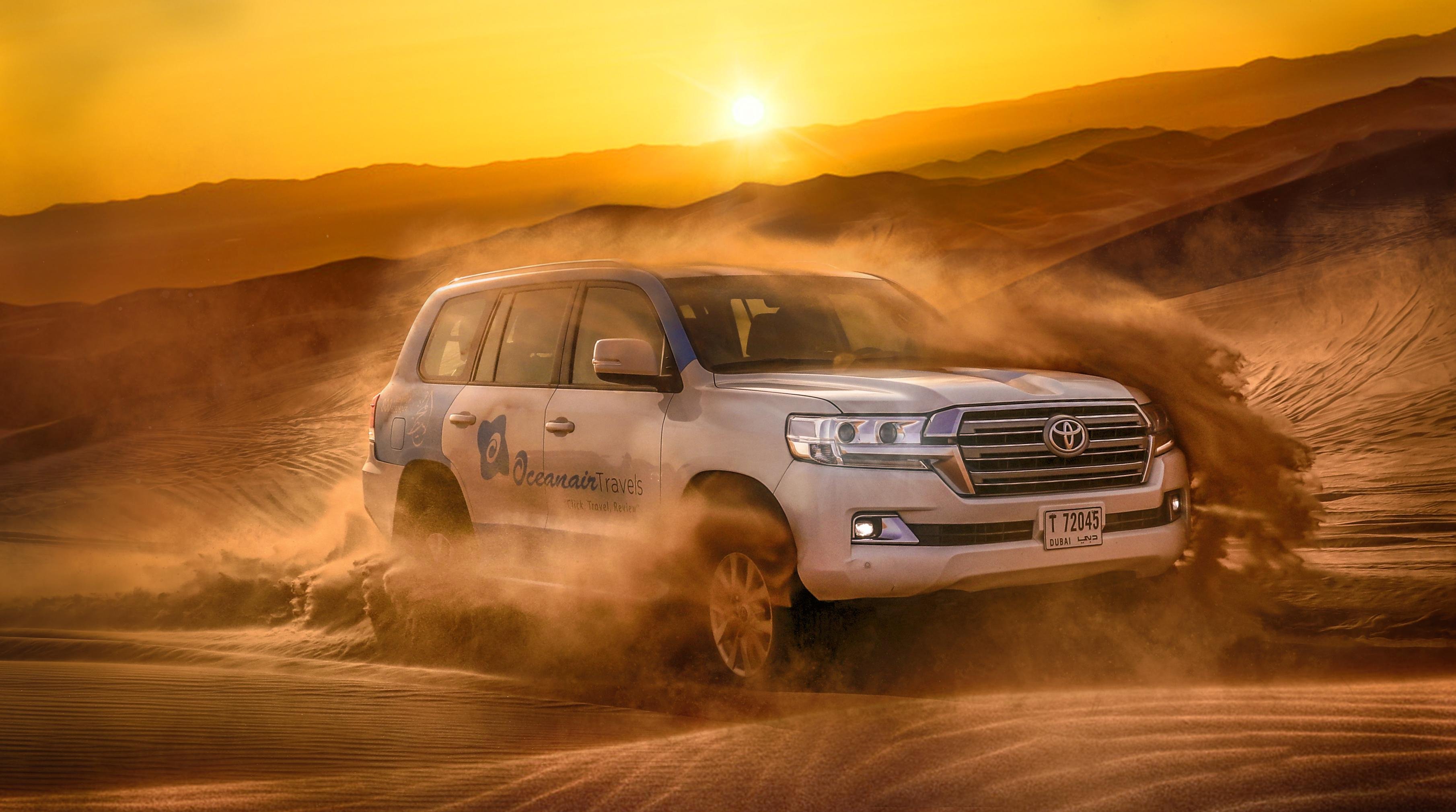 Dubai Desert Safari, Camel Ride & Helicopter Skyline Flight