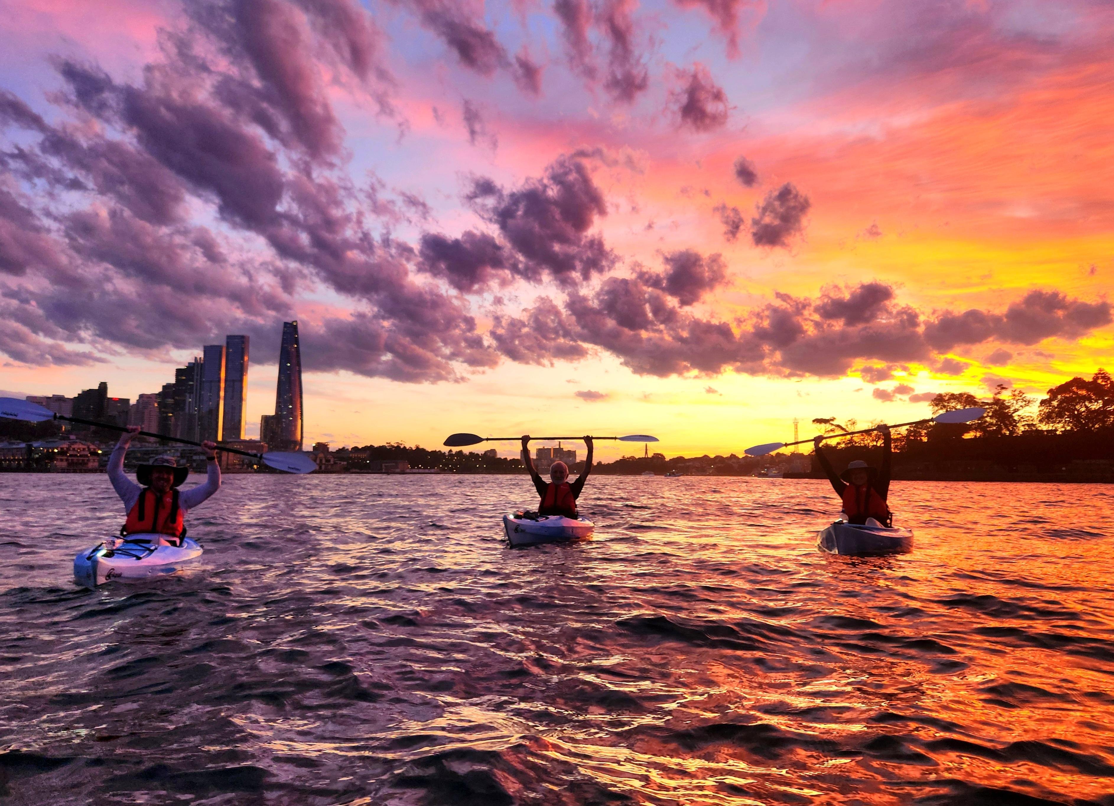 Sunset Kayak Tour: Opera House & Harbour Bridge