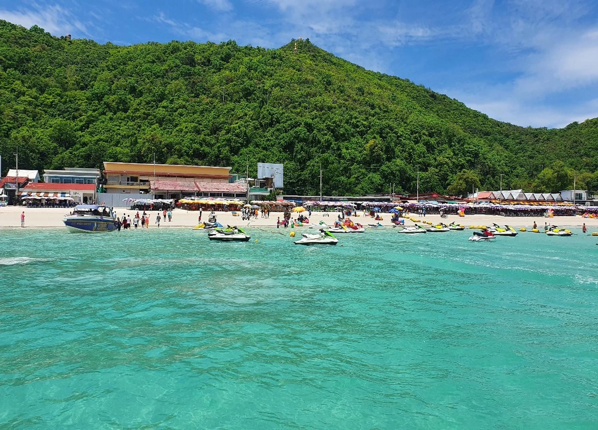 Pattaya: Coral Island Snorkeling and Kayaking Adventure