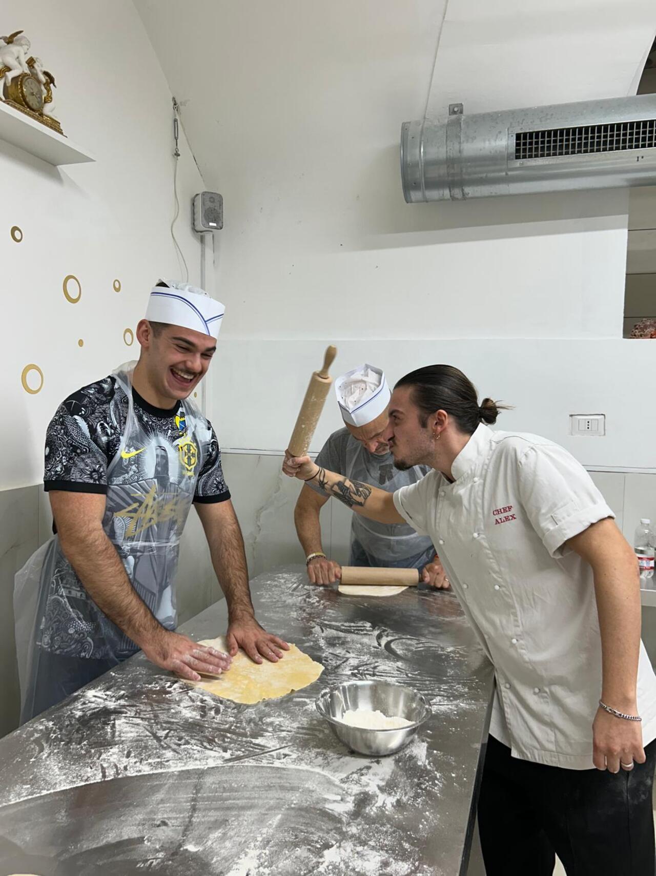 Neapolitan Pasta & Tiramisu Cooking Class with a Local Chef