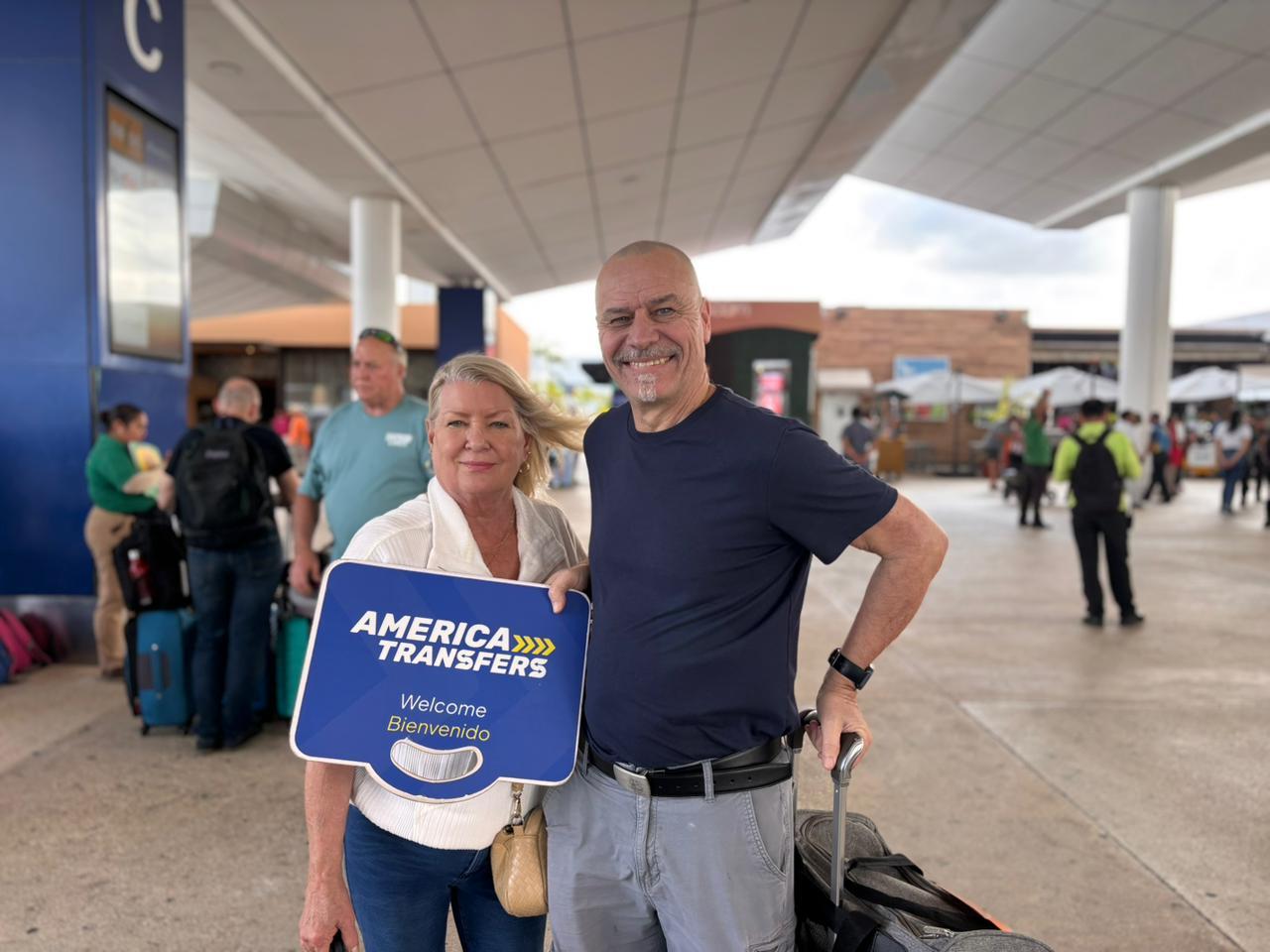Cancun Airport Private Transfer: One-Way or Roundtrip