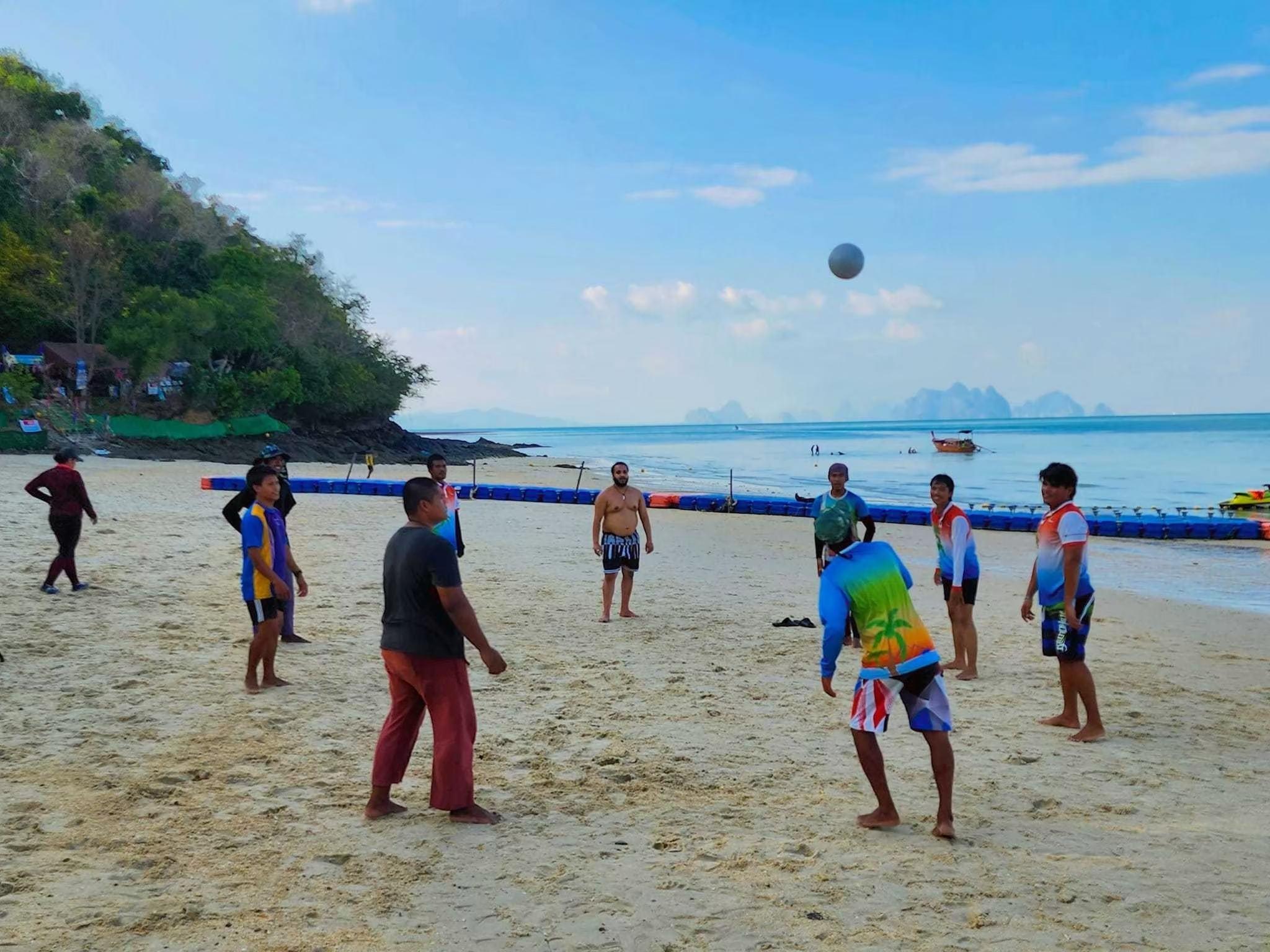 Phang Nga Bay Sea Canoe & James Bond Island Full-Day Tour