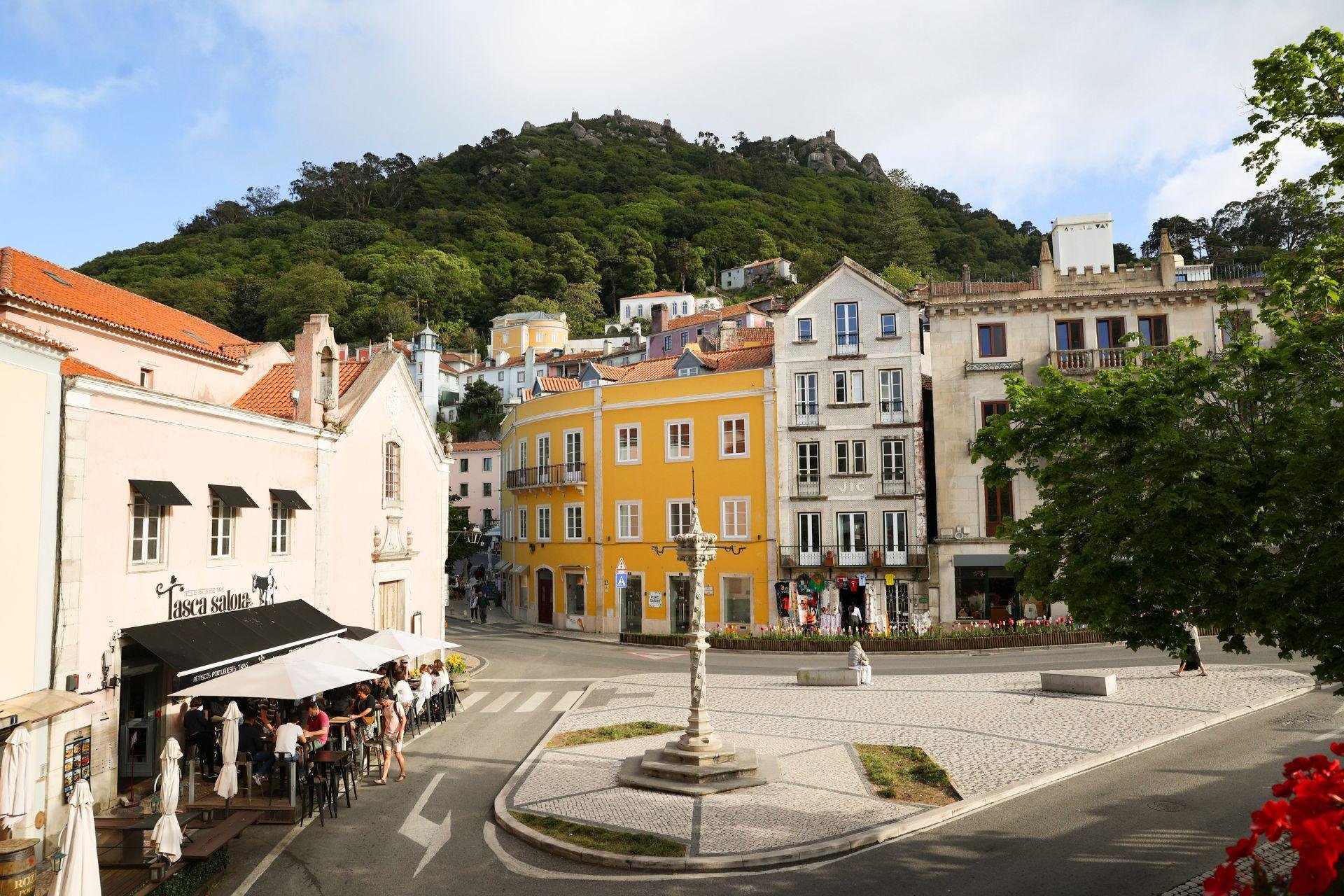 Sintra, Cabo da Roca & Cascais Full-Day Tour from Lisbon