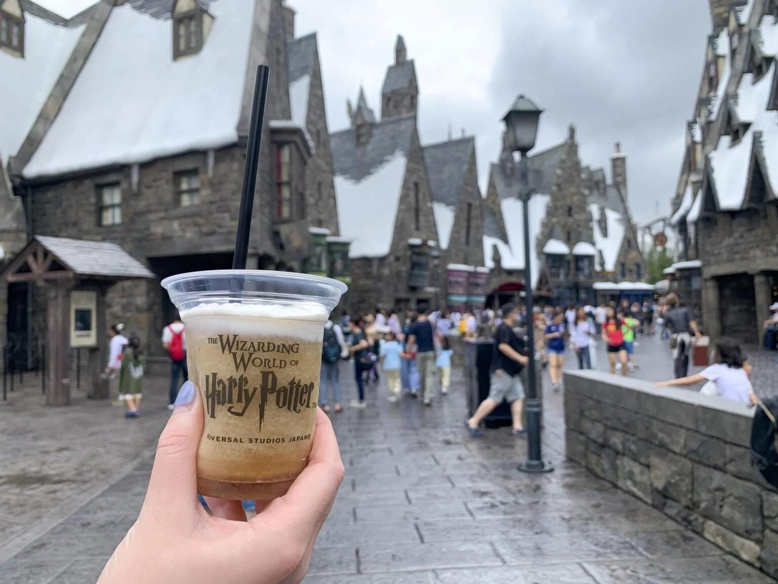 Private Round-Trip Transfer to Universal Studios Japan from Osaka or Kyoto