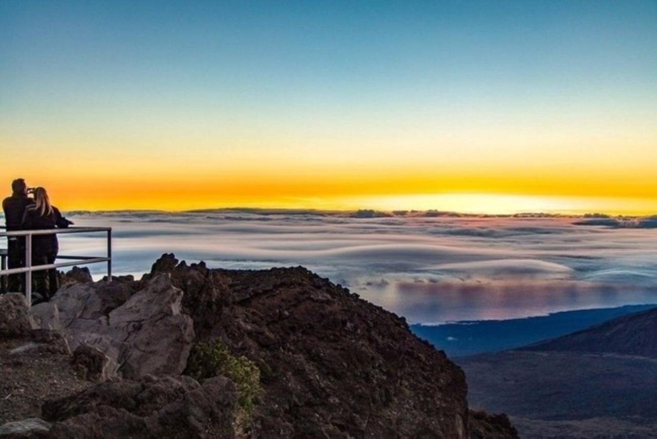 Maui: Haleakala Sunrise Tour with Pick-up