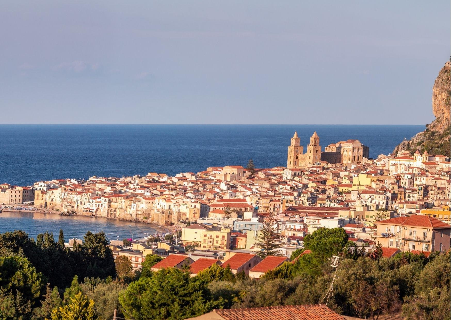 Taormina to Palermo Private Transfer via Cefalù