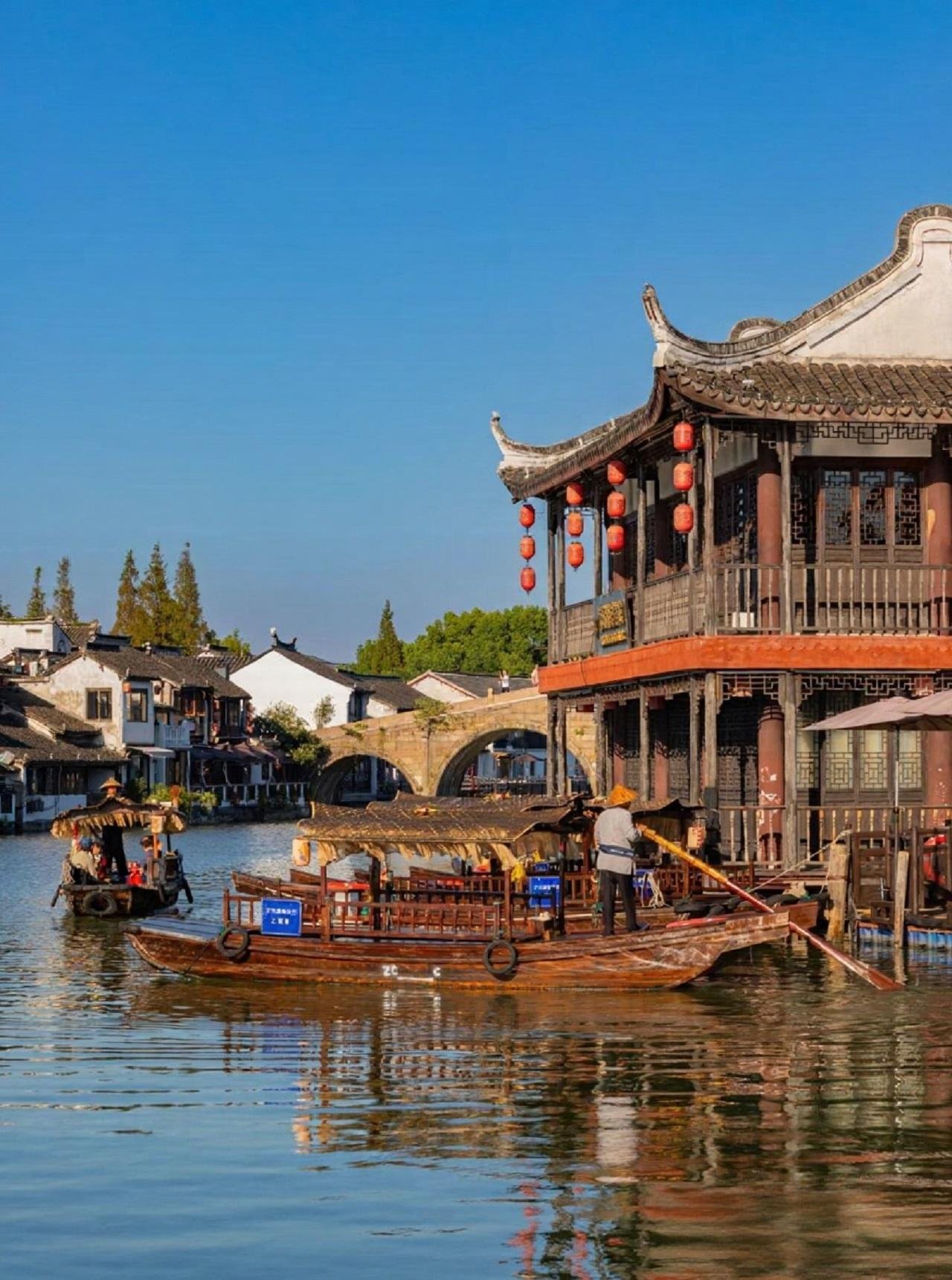 Private Zhujiajiao Water Town Experience with Tea & Pingtan Performance