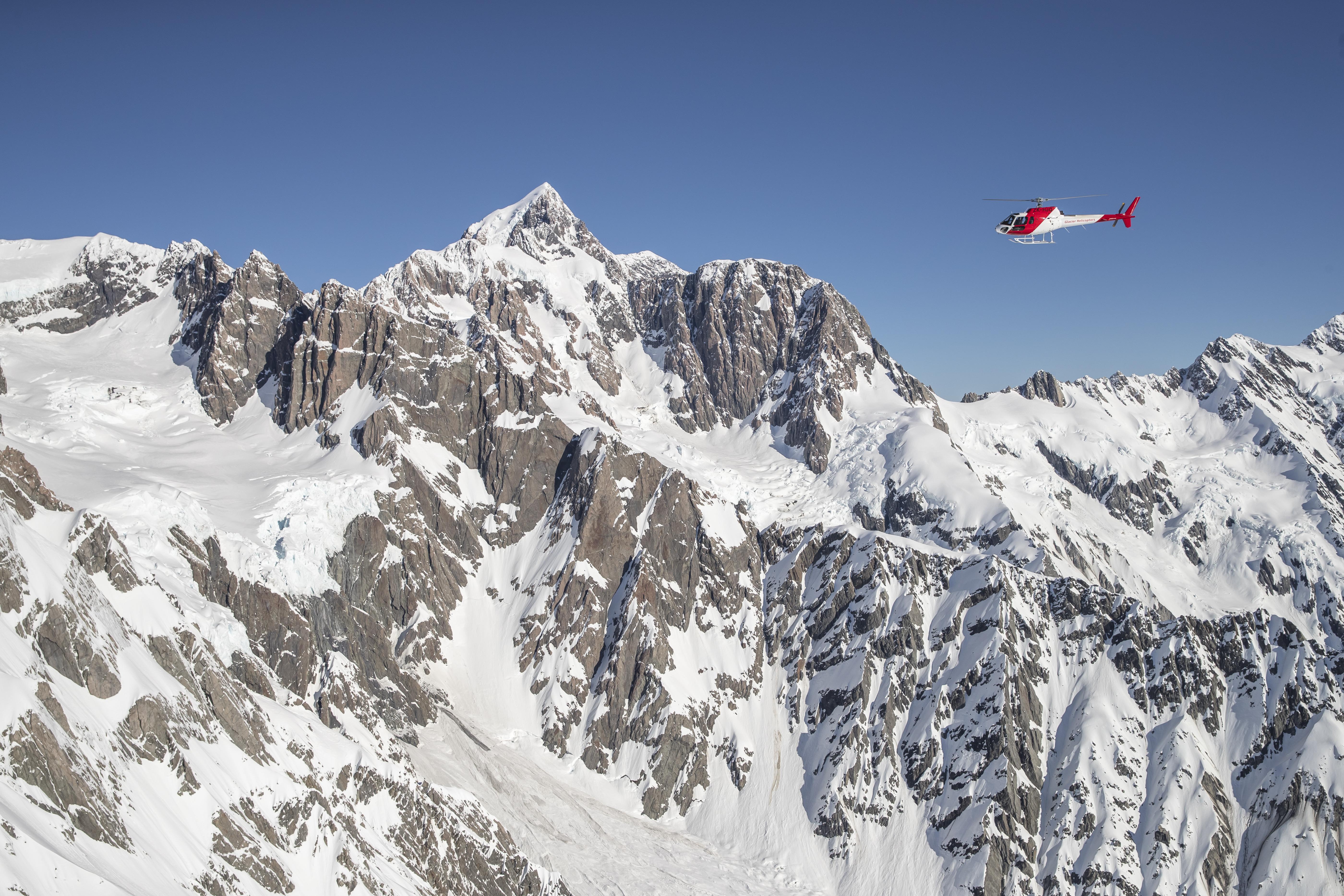 Tasman Glacier Helicopter Flight with Alpine Landing