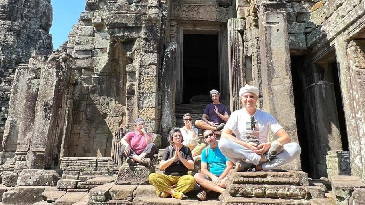 Angkor Wat Sunrise & Tonle Sap 2.5-Day Small Group Expedition