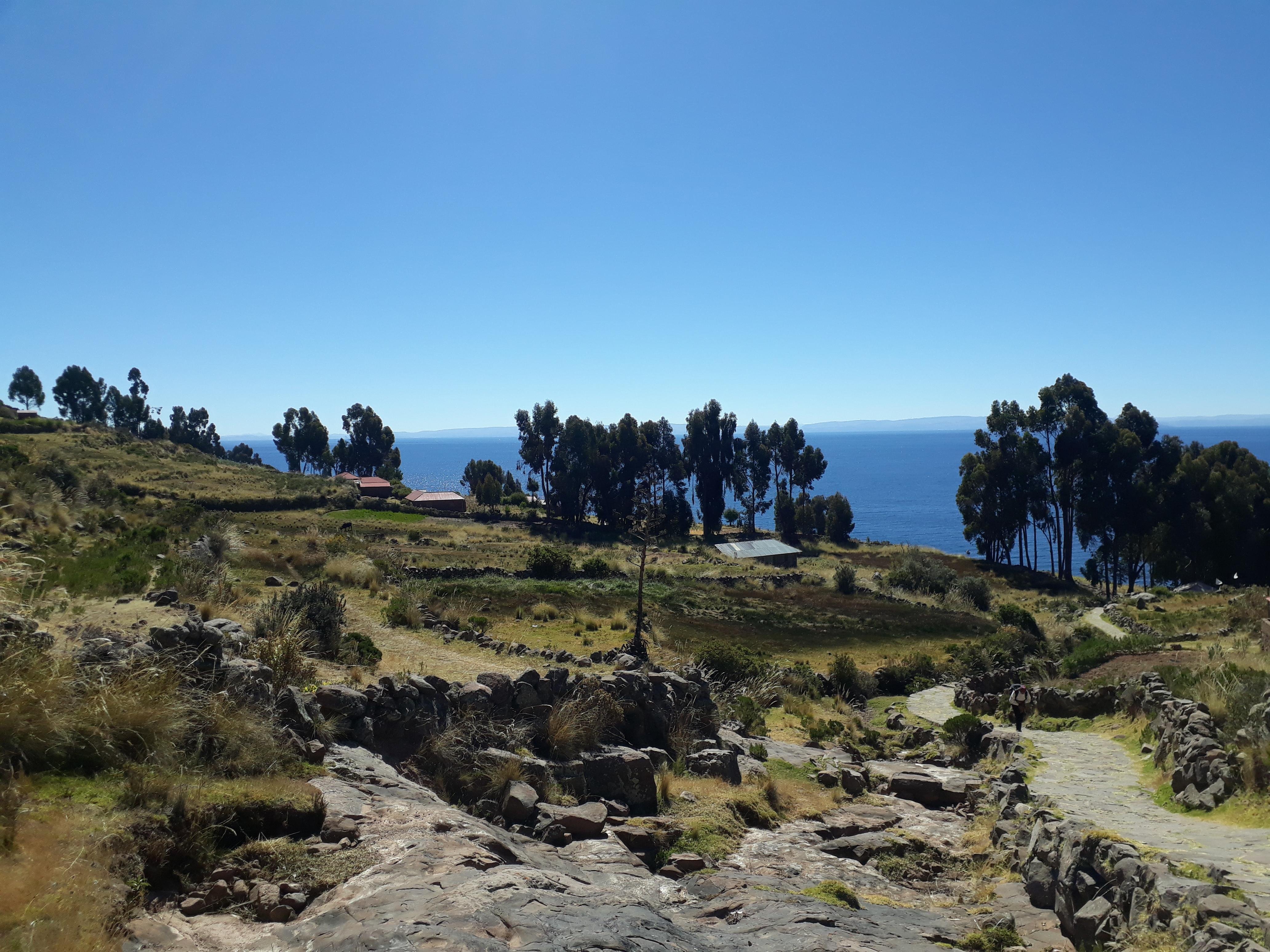Full-Day Lake Titicaca: Uros Floating Islands & Taquile Expedition