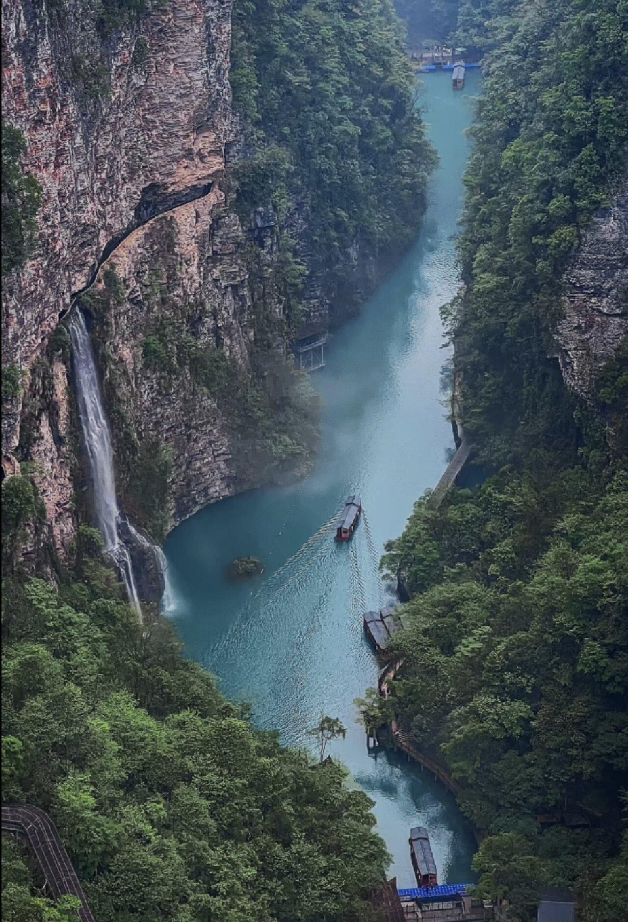 Zhangjiajie Grand Canyon & Tianmen Mountain Private Day Tour