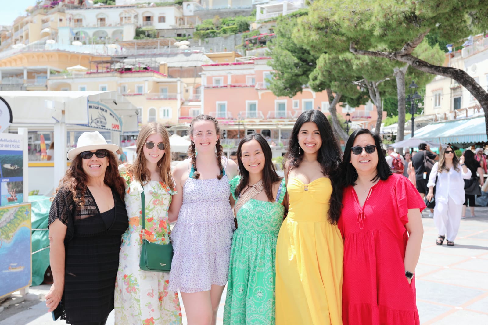 From Rome: Positano, Amalfi and Pompeii Day Trip