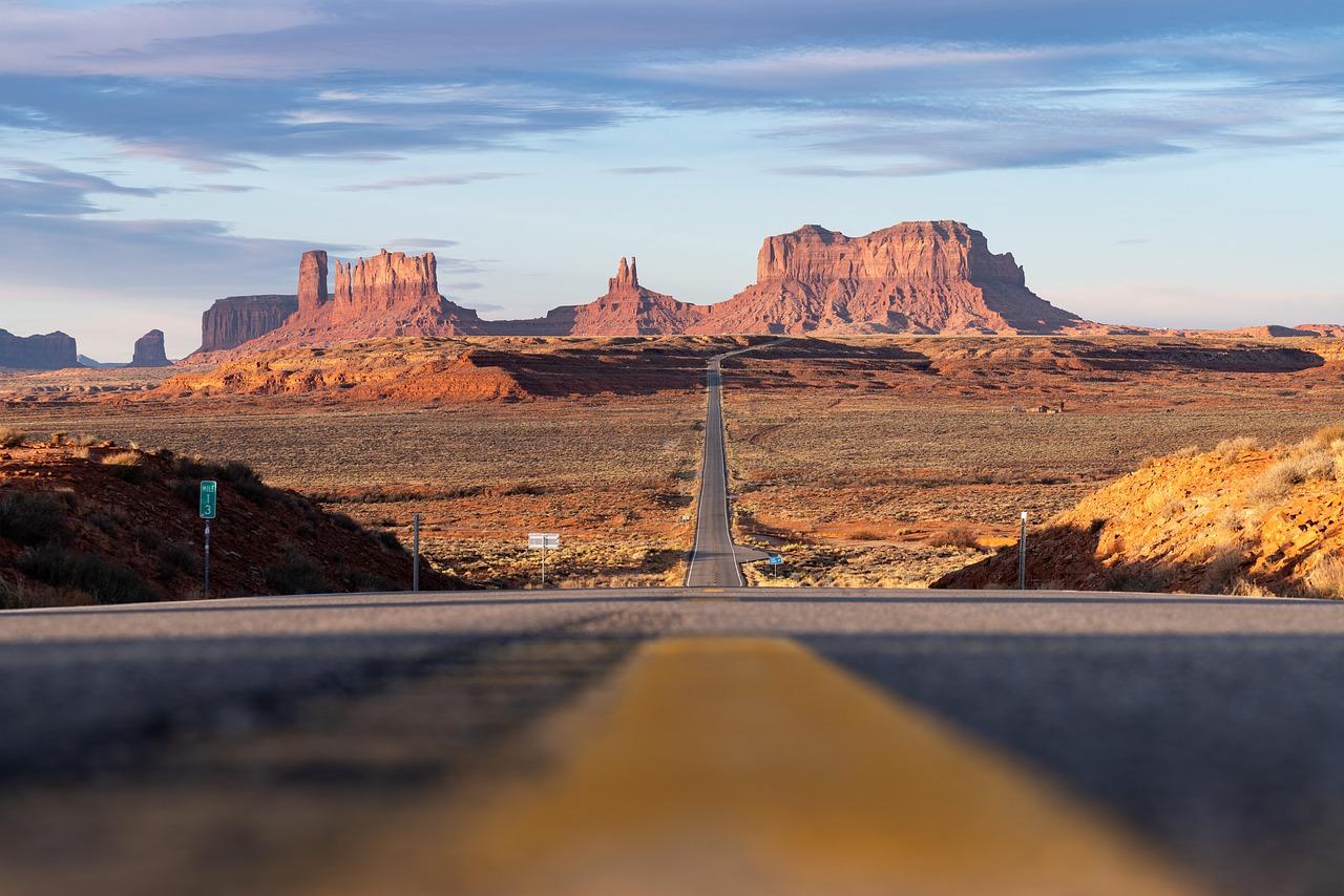 Navajo-Led Monument Valley 4x4 Off-Road Adventure