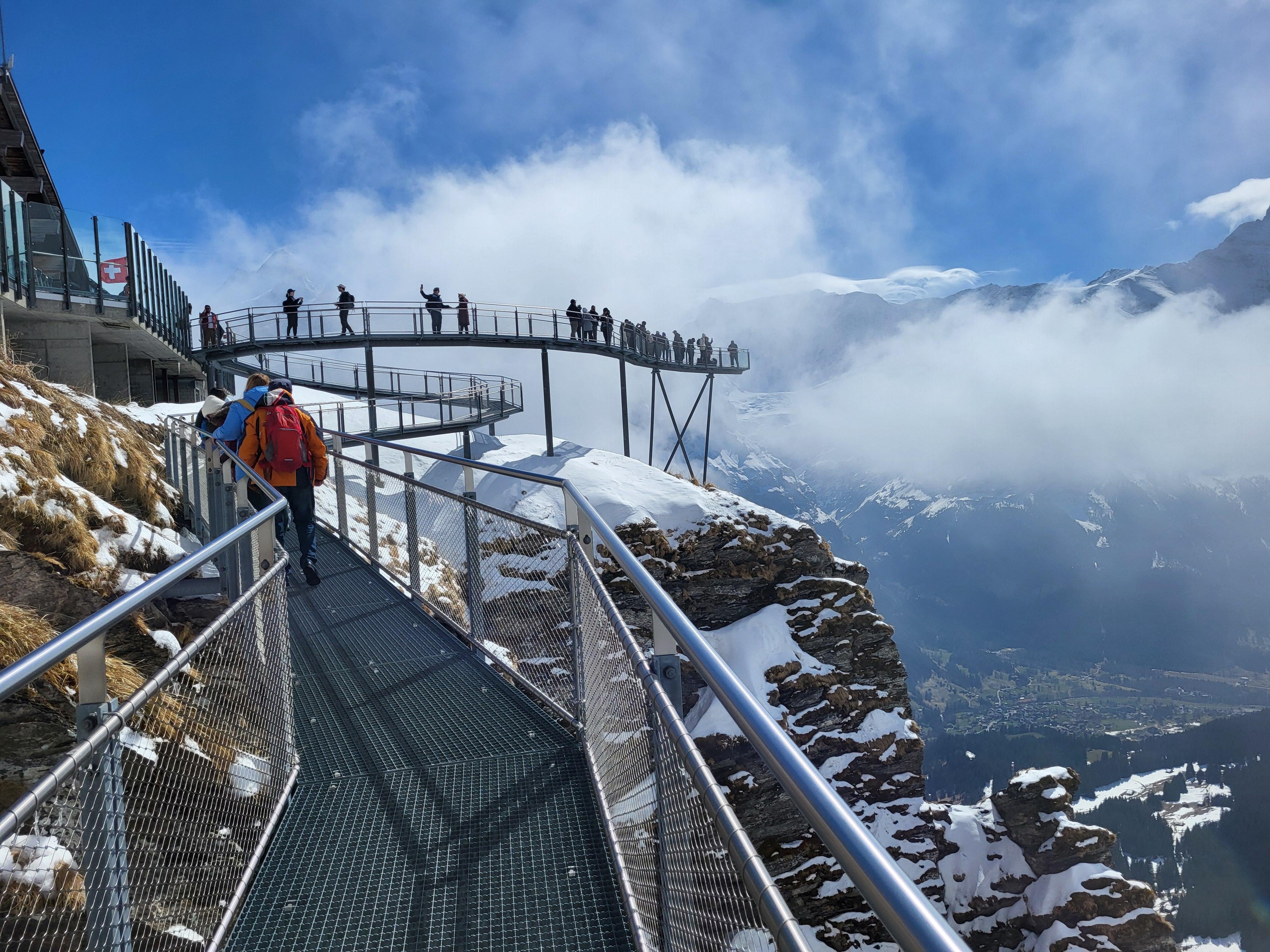 Private Bernese Oberland Tour: Grindelwald First & Lauterbrunnen
