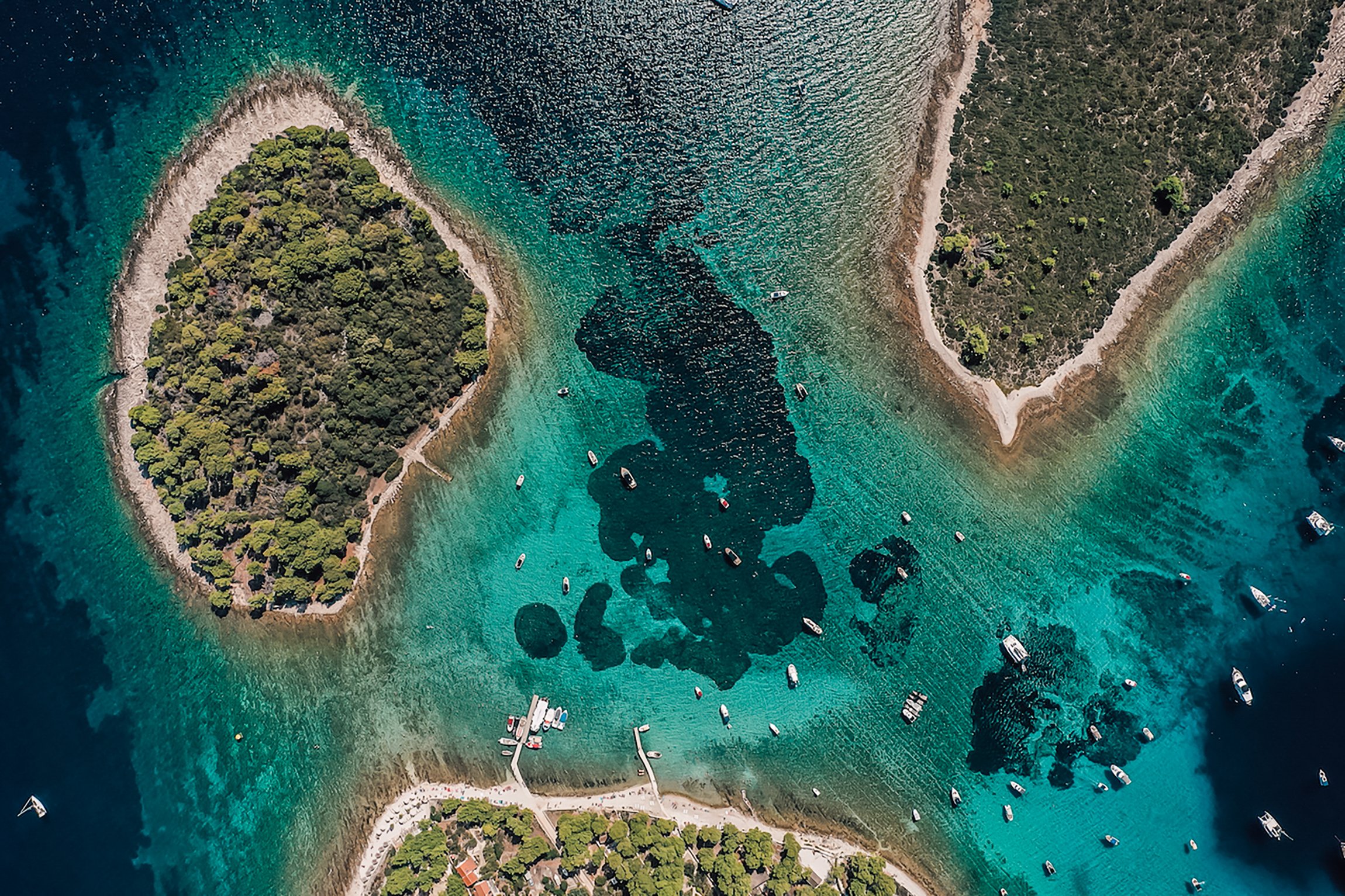 Split: Blue Lagoon & 3 Islands Speedboat Expedition