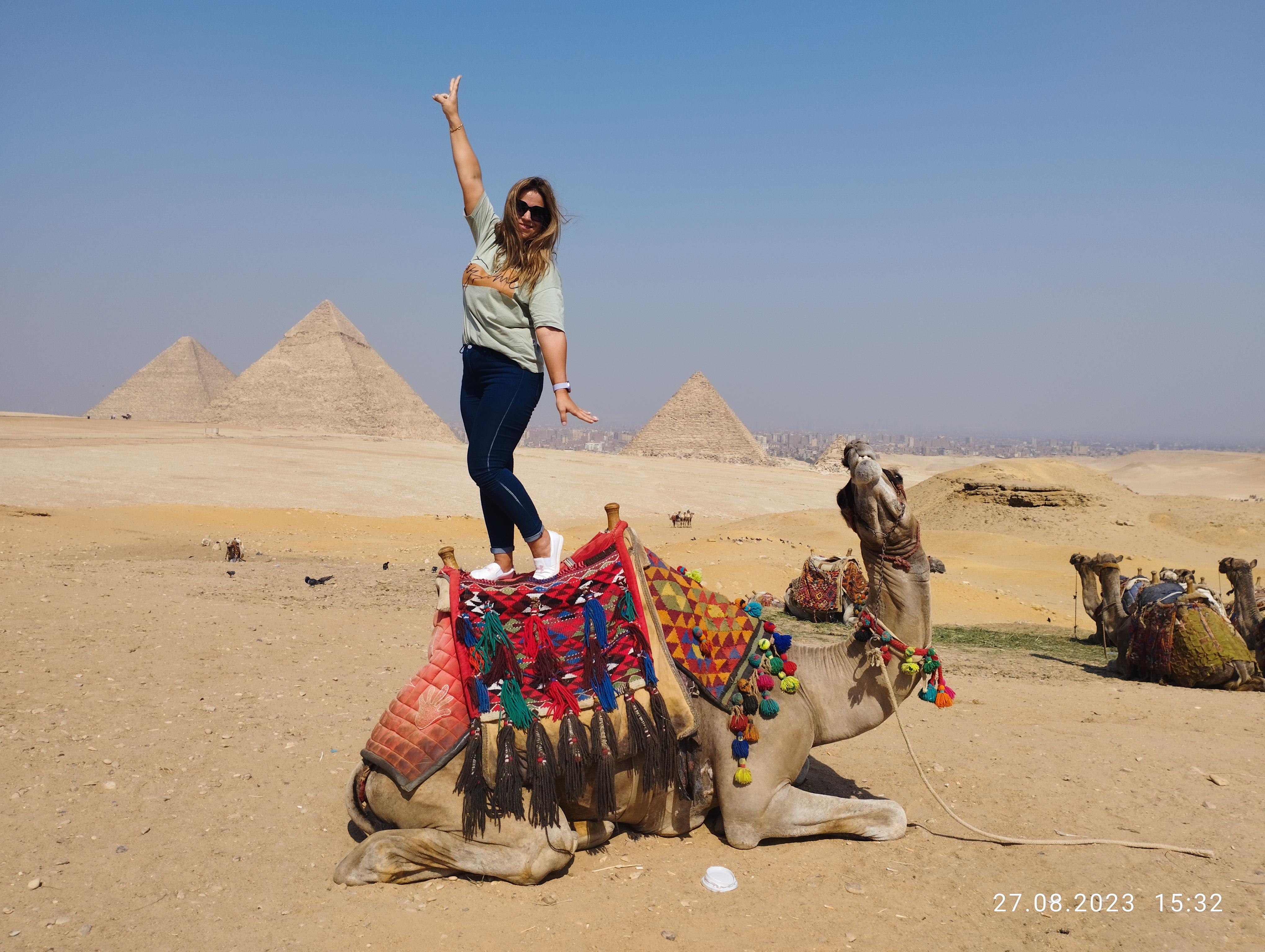 Private Giza Pyramids & Grand Egyptian Museum Tour