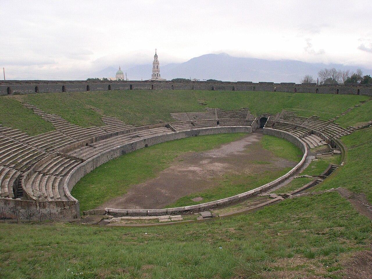 Pompeii Discovery: Ancient Ruins, Wine Tasting, and Lunch