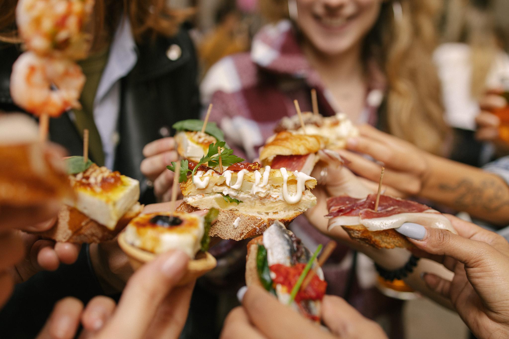 El Born Tapas & Wine Walk