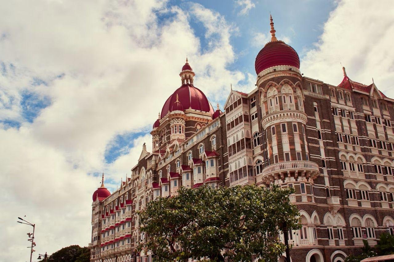 Mumbai Private Custom Walking Tour