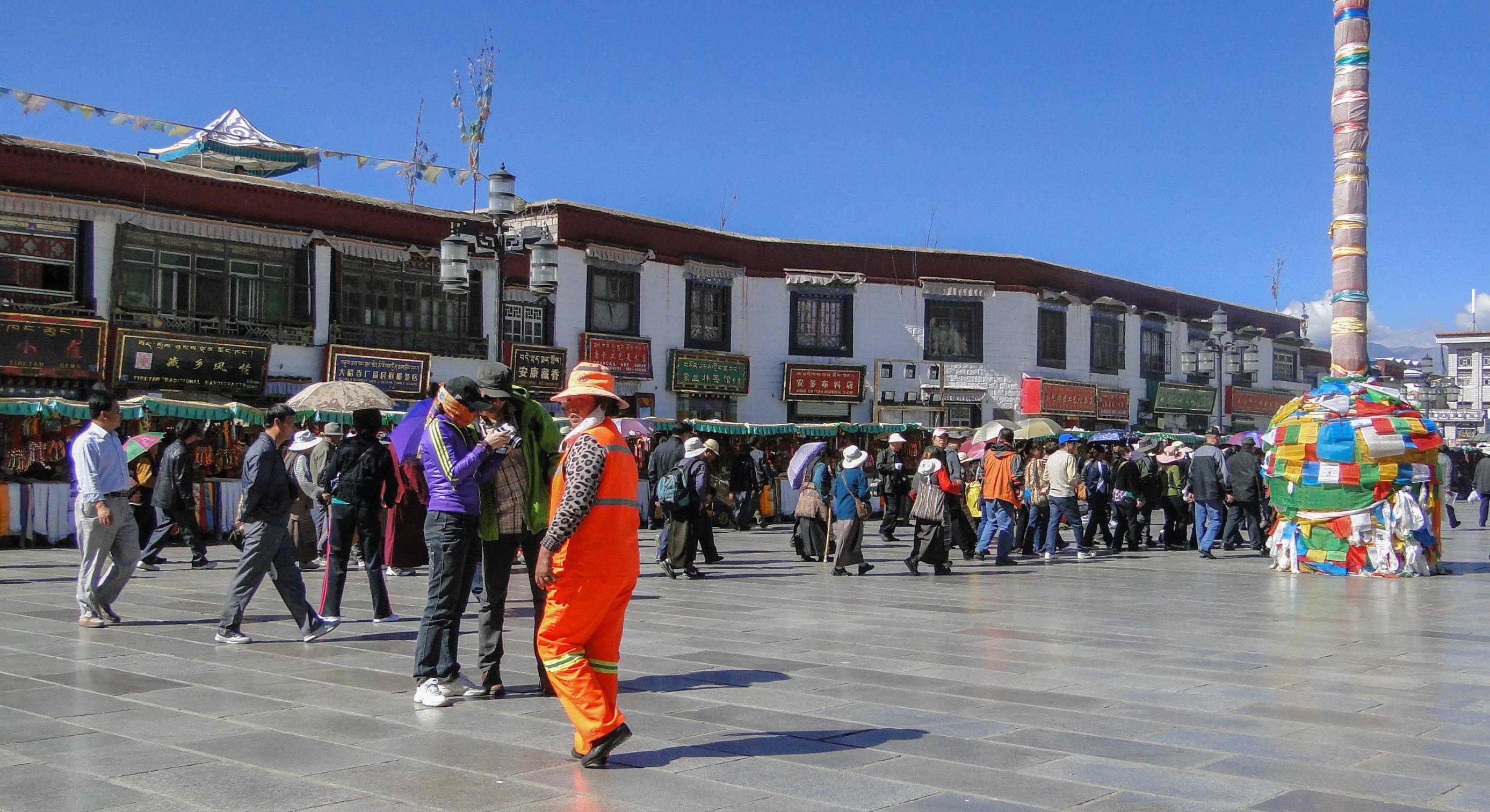 8-Day Lhasa Overland Expedition from Kathmandu