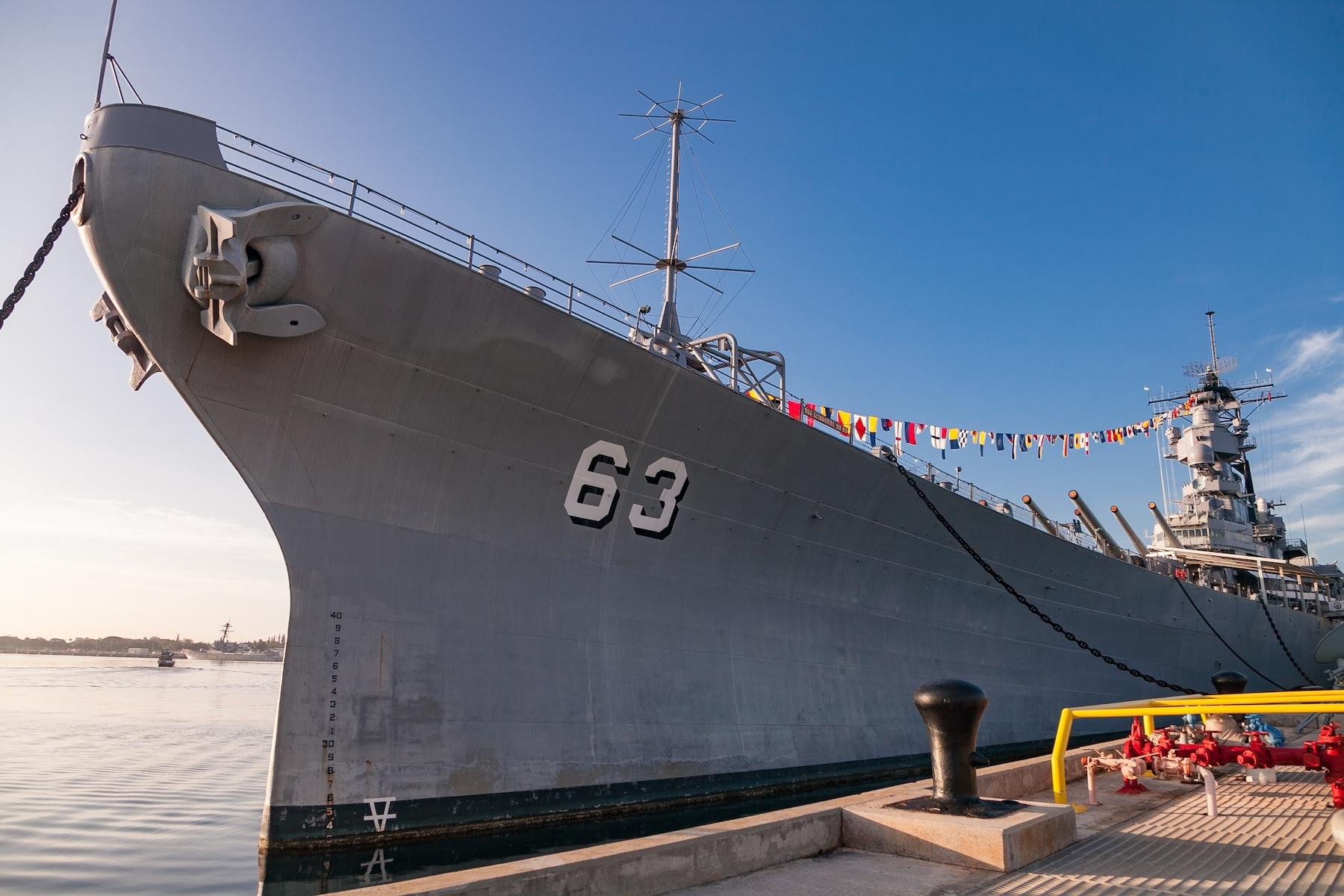 Honolulu: Battleship Missouri Memorial Access