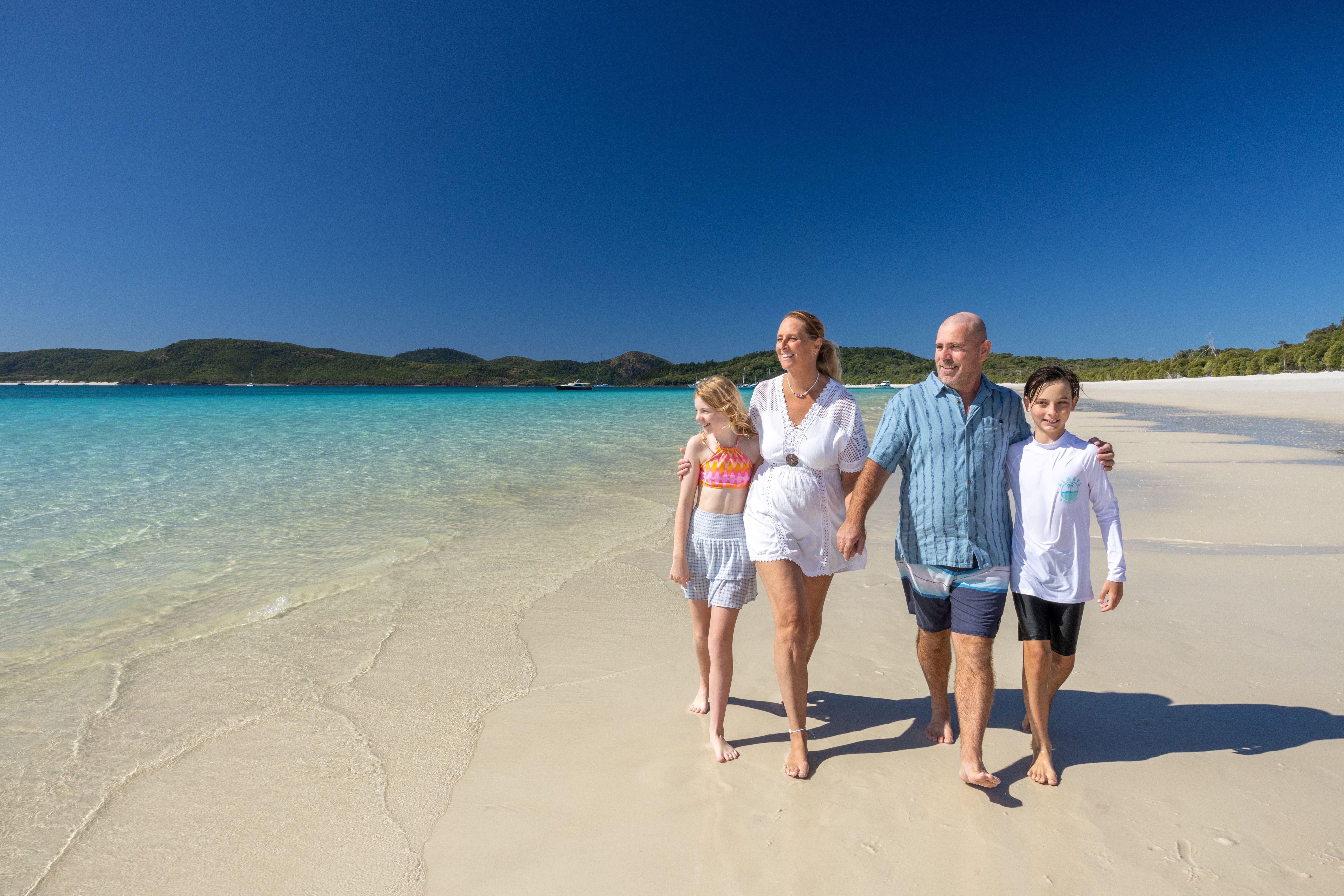 Whitehaven Beach & Hill Inlet Lookout Full-Day Catamaran Cruise