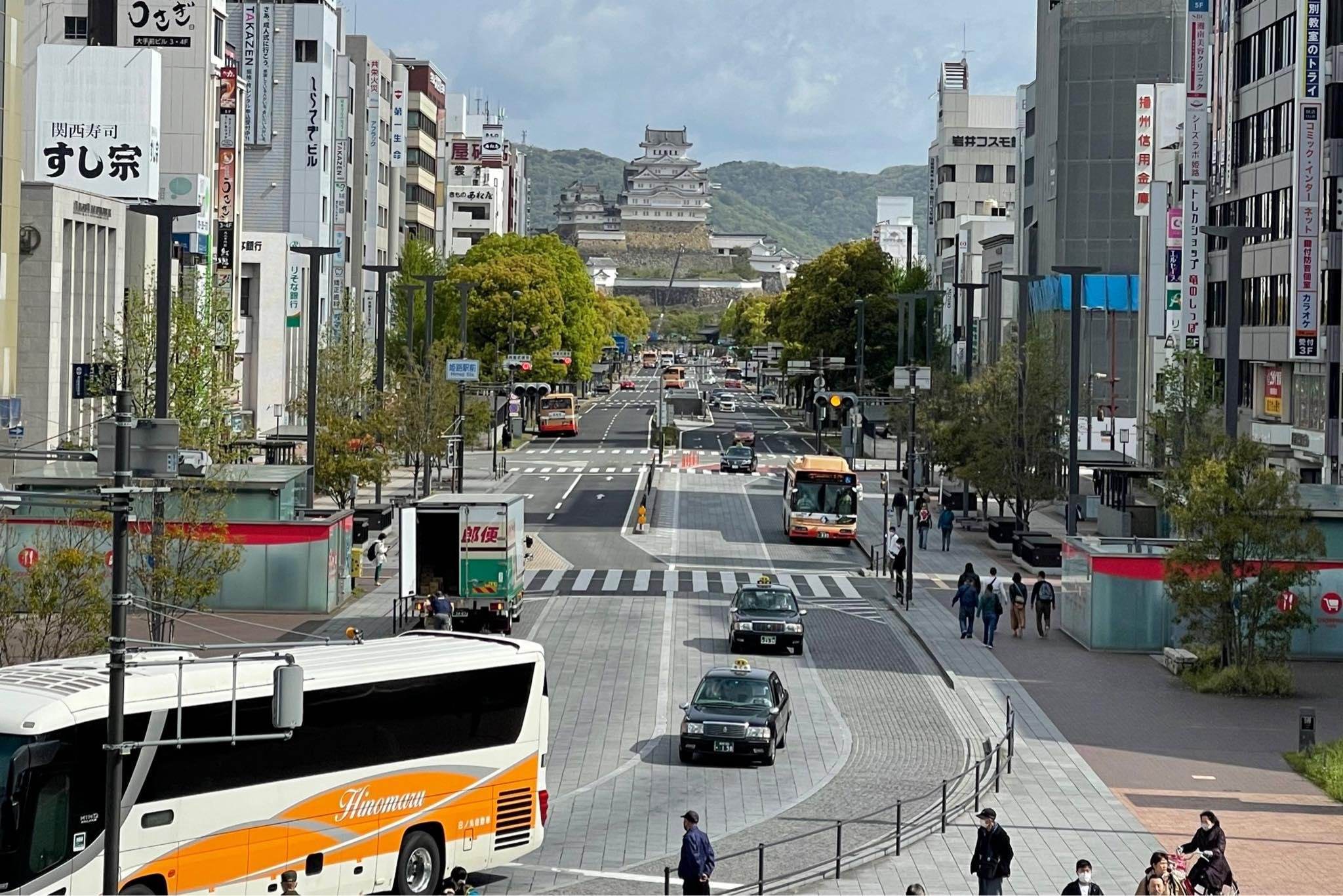 Himeji Castle guided tour with a licensed local guide — image 7