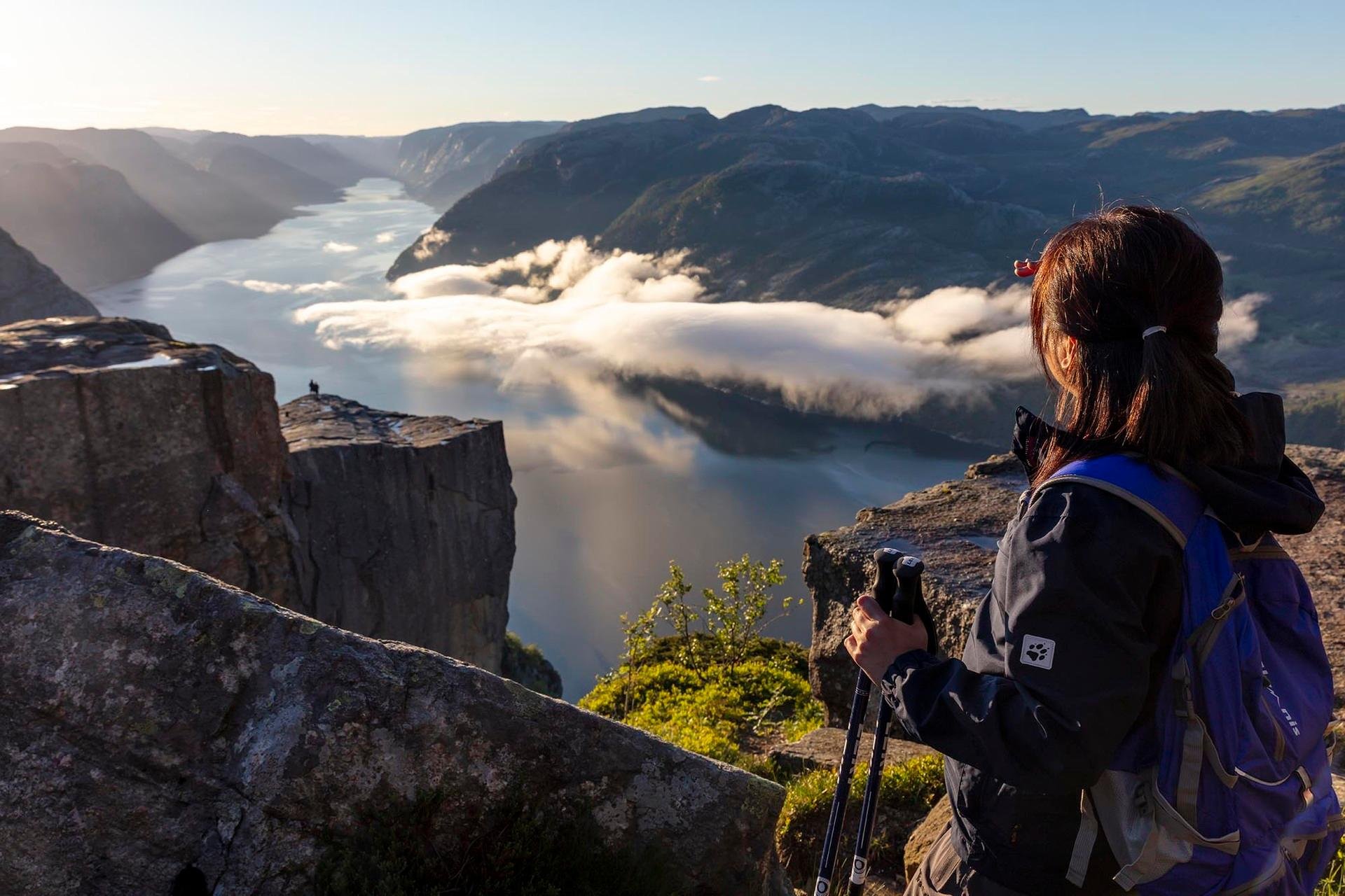 Lysefjord Cruise & Preikestolen Hiking Adventure