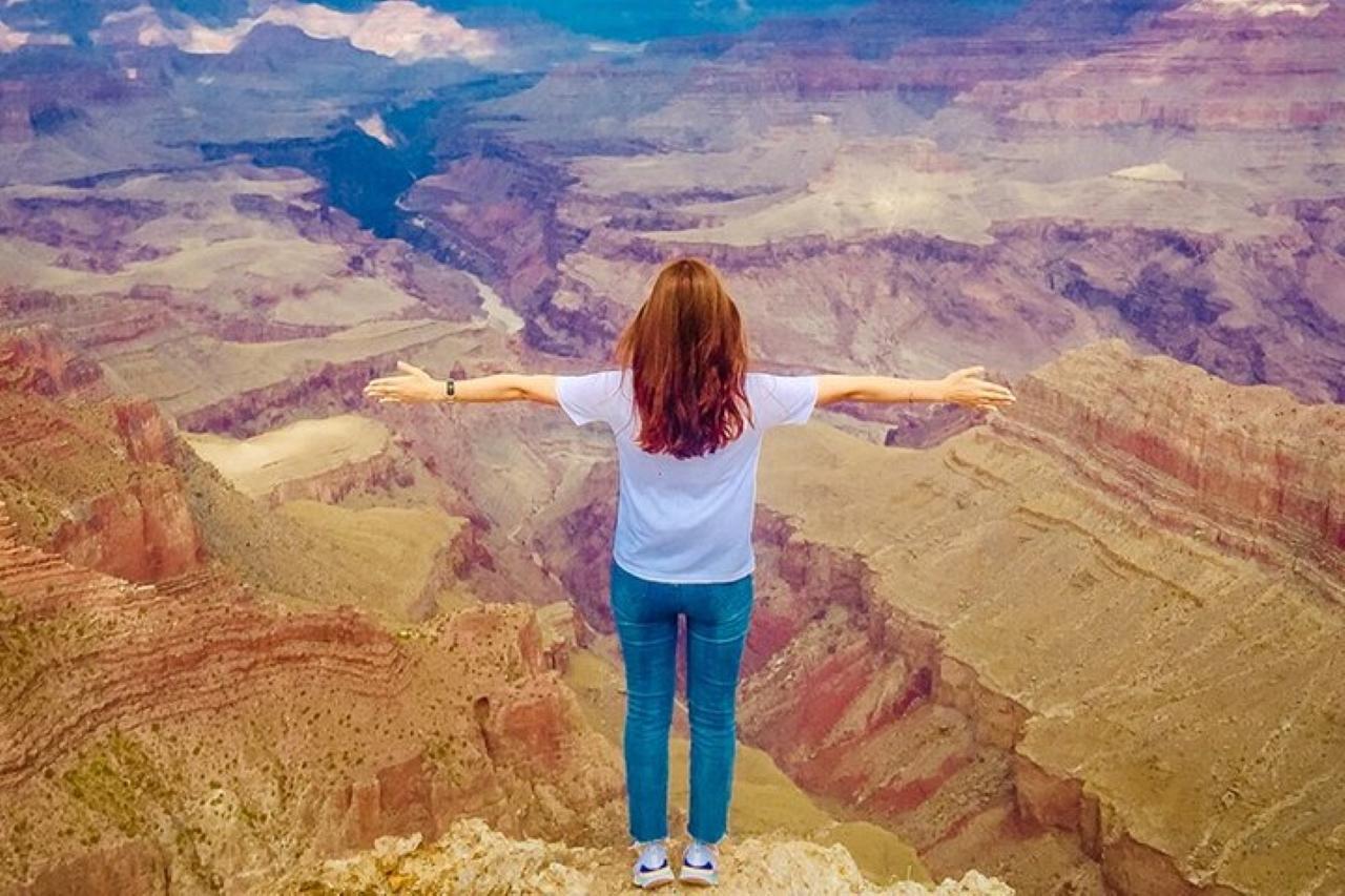 Grand Canyon Sunrise, Antelope Canyon & Horseshoe Bend Tour