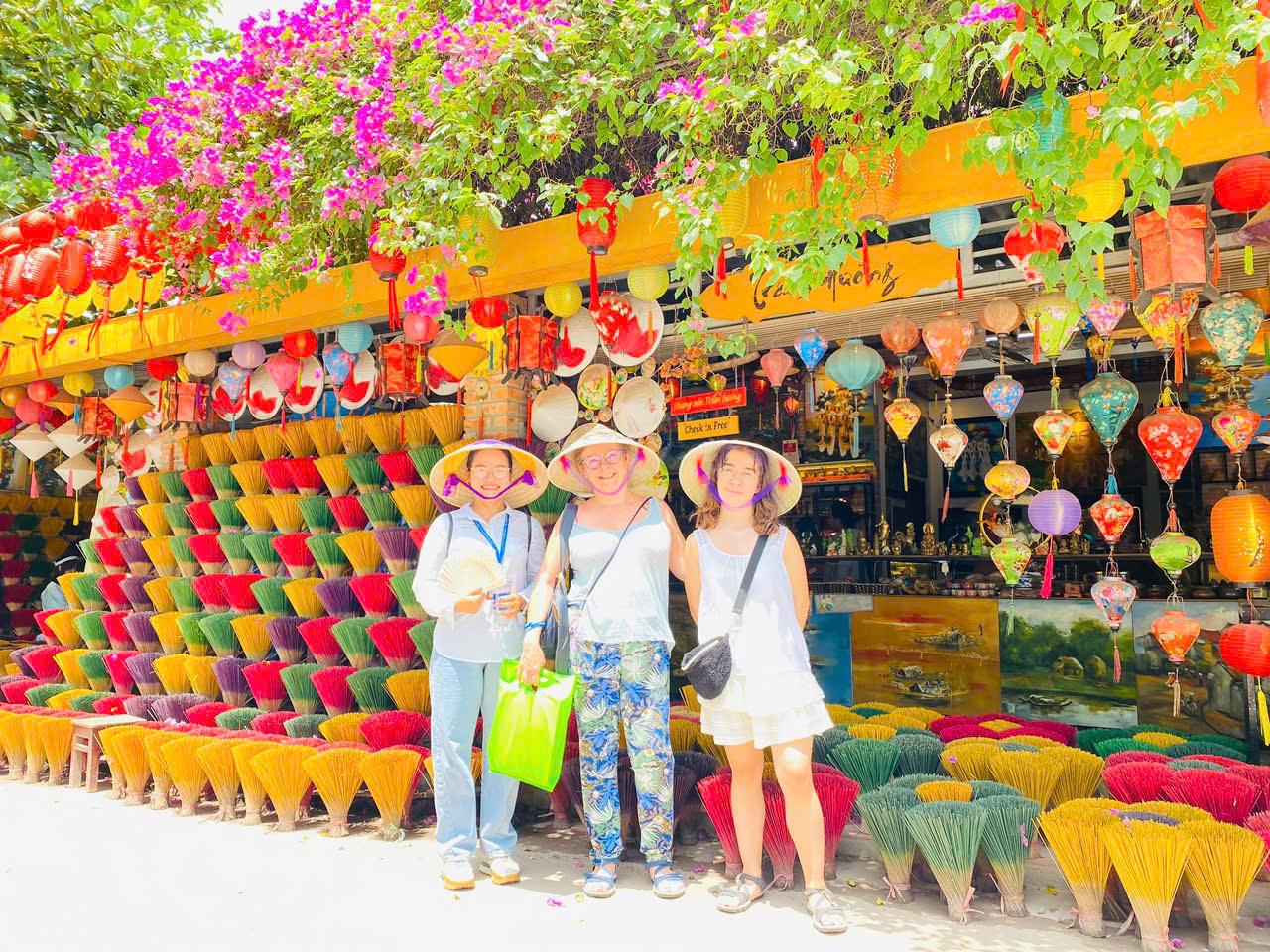 Hue Royal Tombs & Pagoda Private Discovery Tour