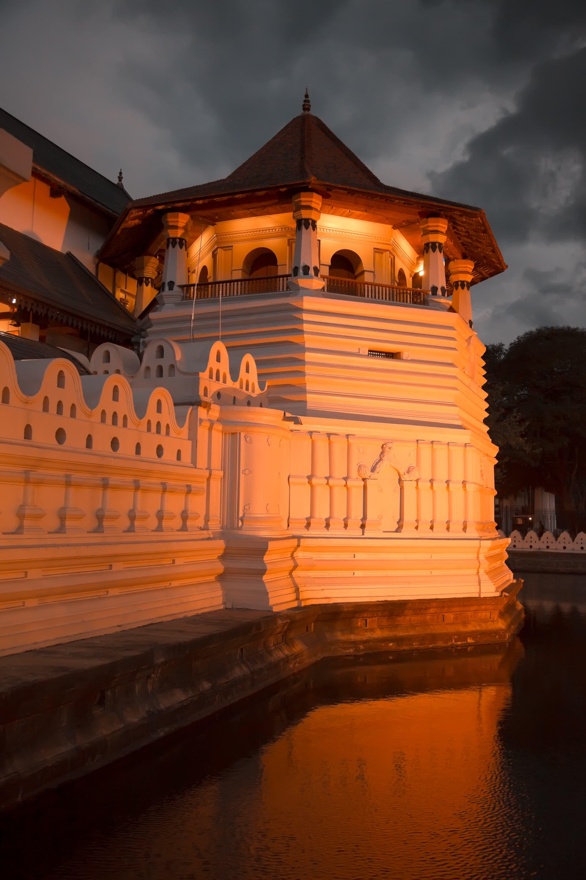 3-Day Sri Lanka Highlights: Sigiriya, Kandy & Ella Train Journey
