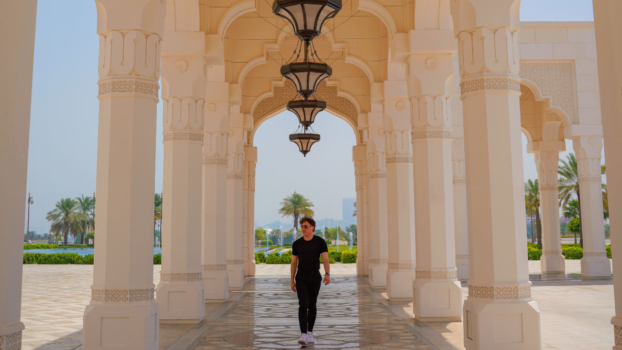 Abu Dhabi Premium Full-Day Tour from Dubai