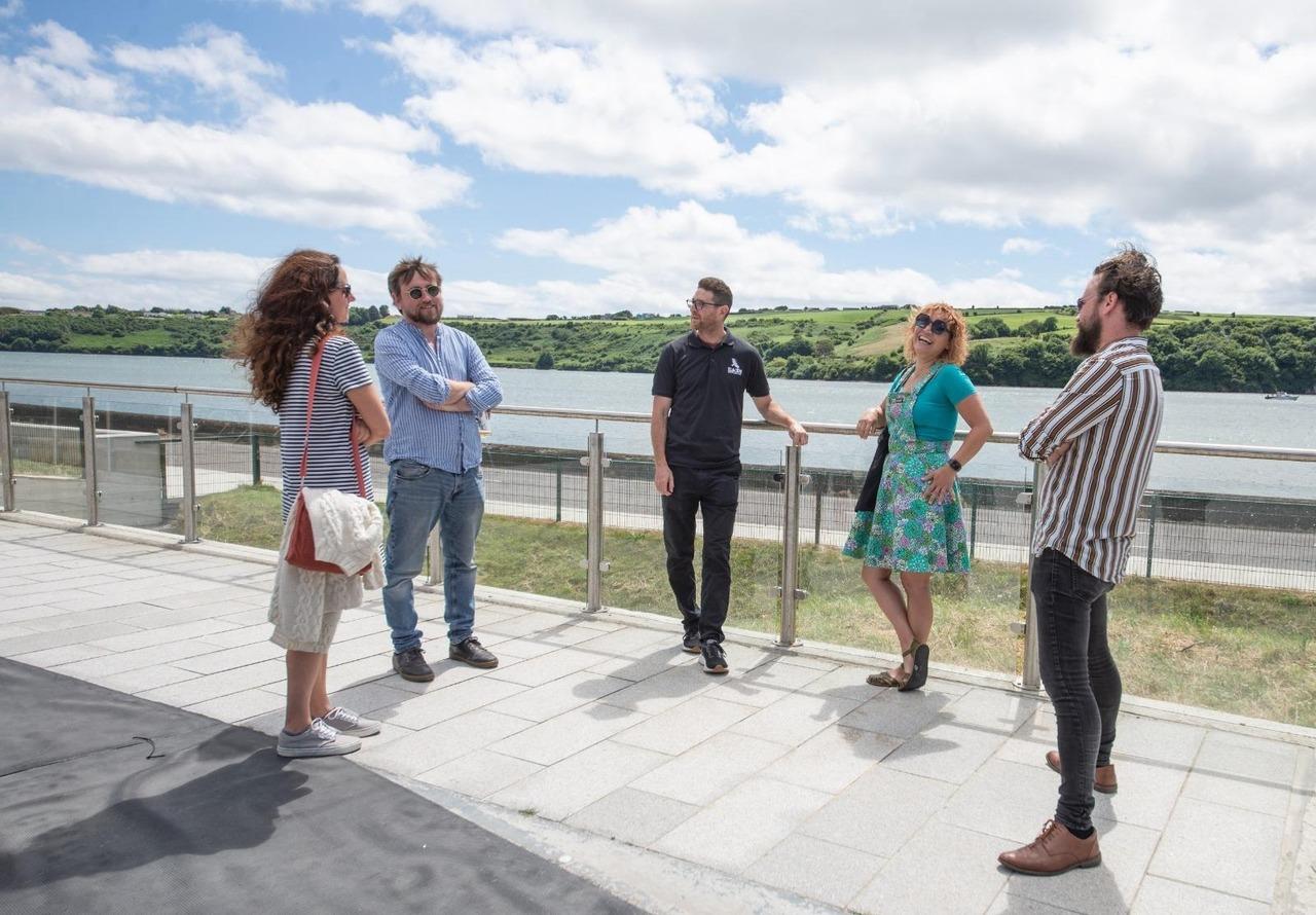 Cork brewery tour - craft breweries and the Kinsale brewing and distilling tour — image 1