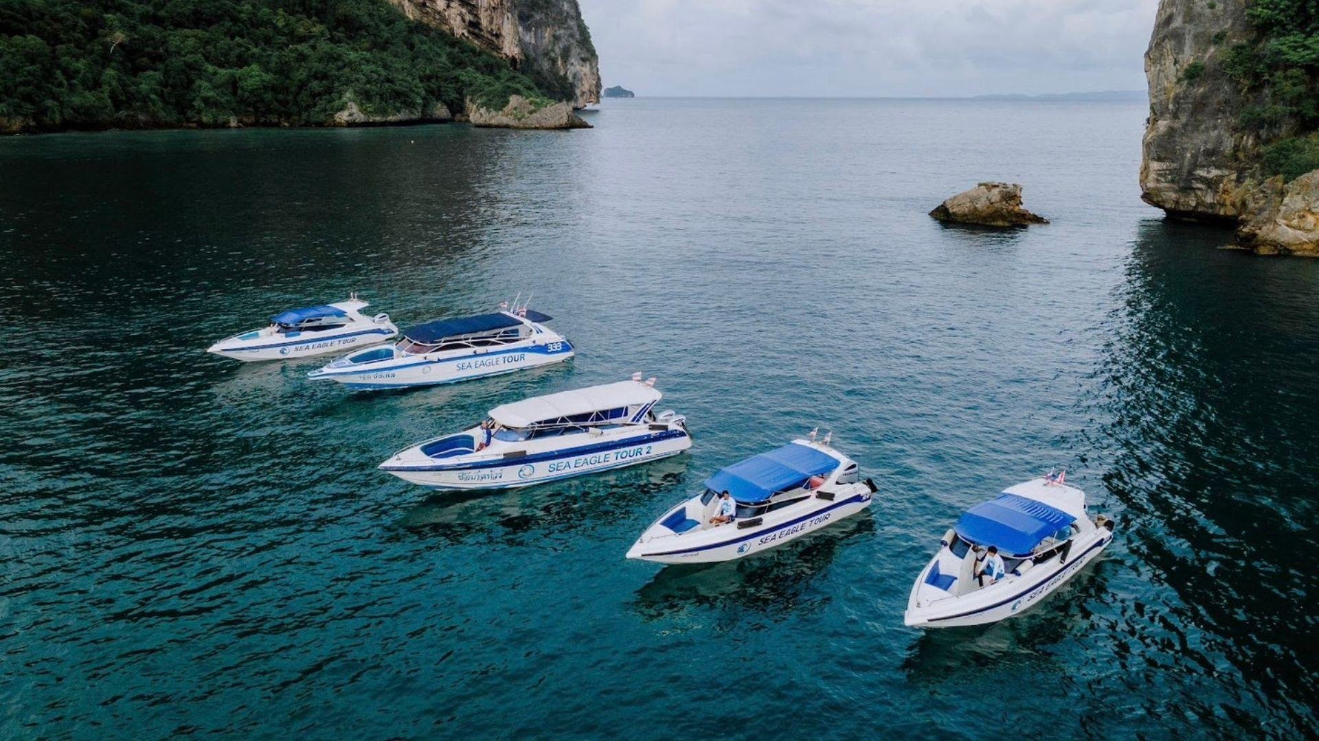 Krabi Hong Islands Speedboat Day Trip with Lunch