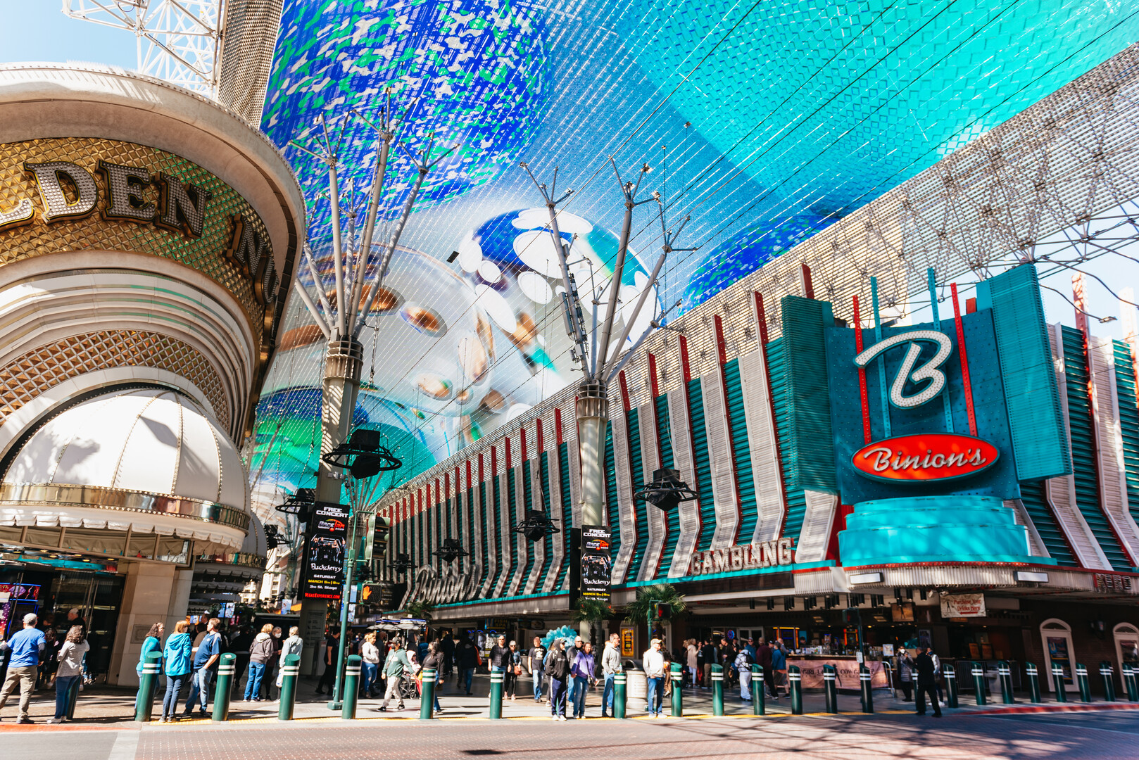 Downtown Las Vegas & Fremont Street Walking Experience